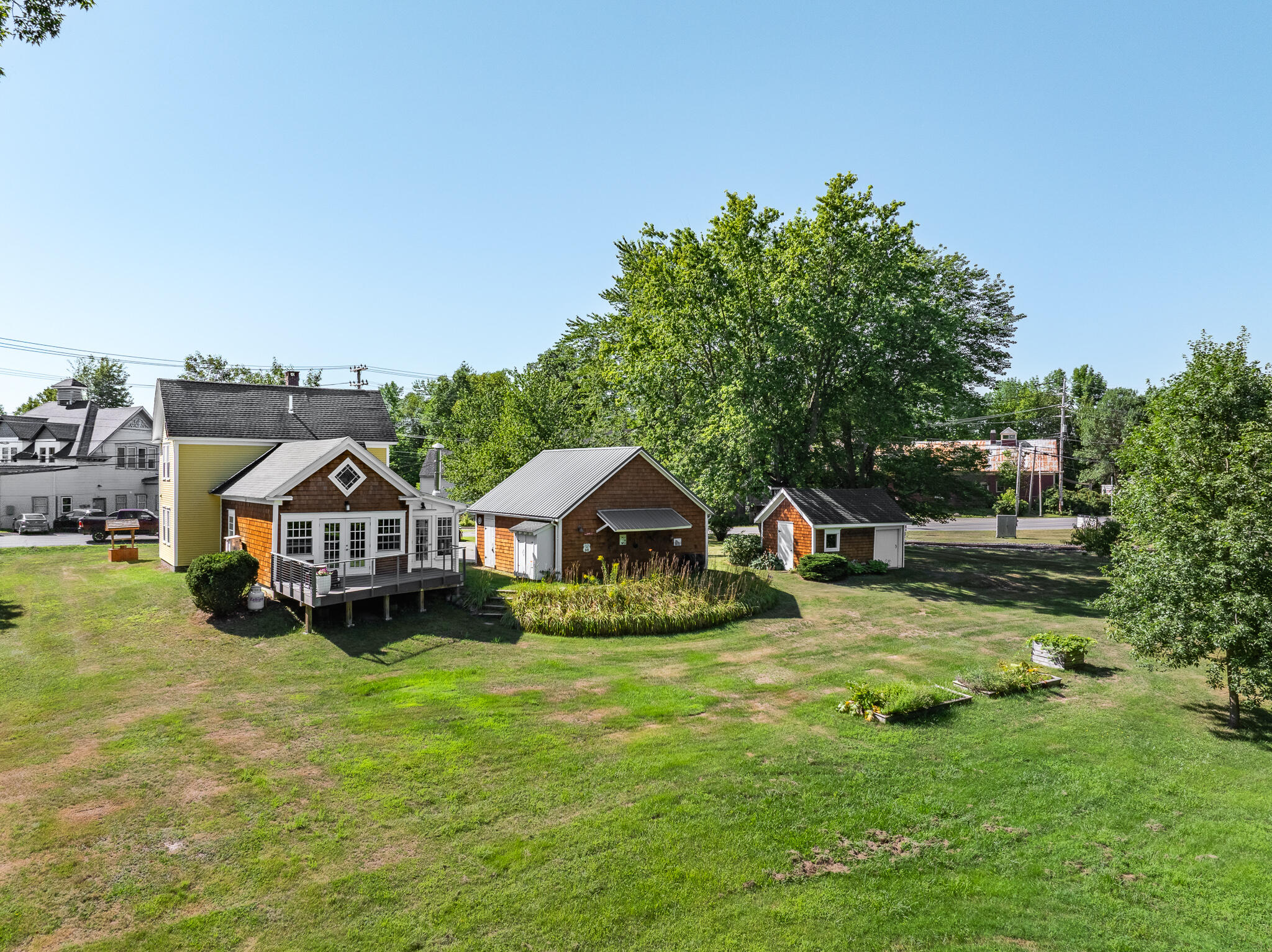 main property photo 44