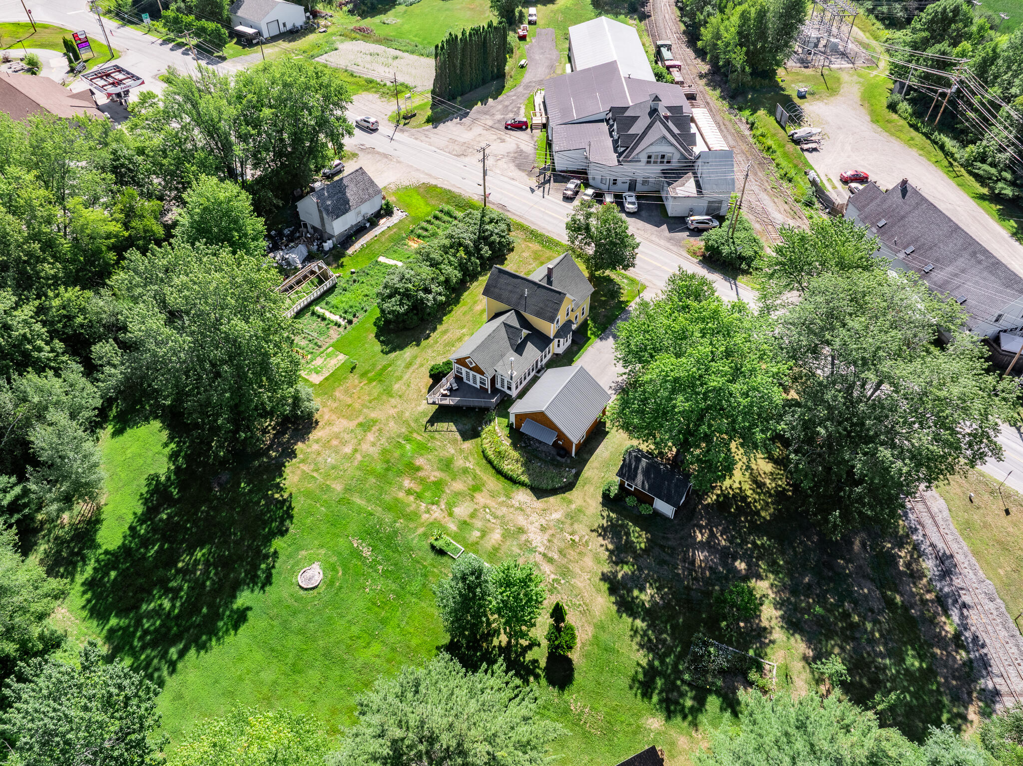 main property photo 48