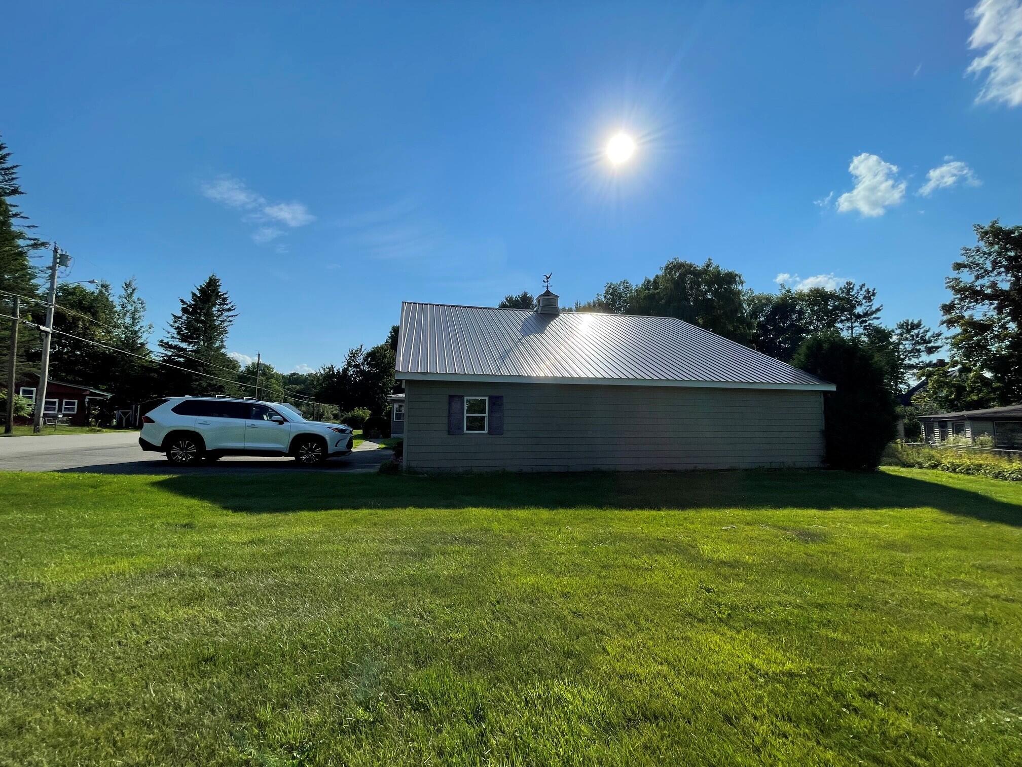 main property photo 50