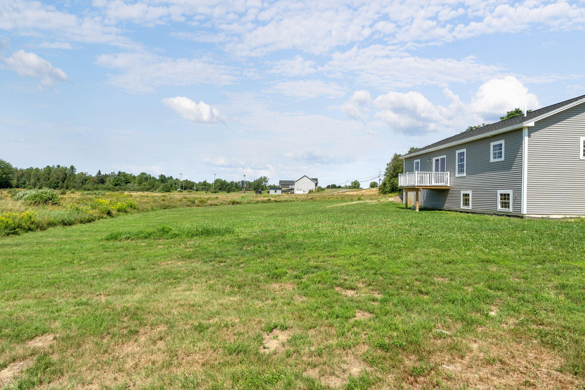main property photo 45