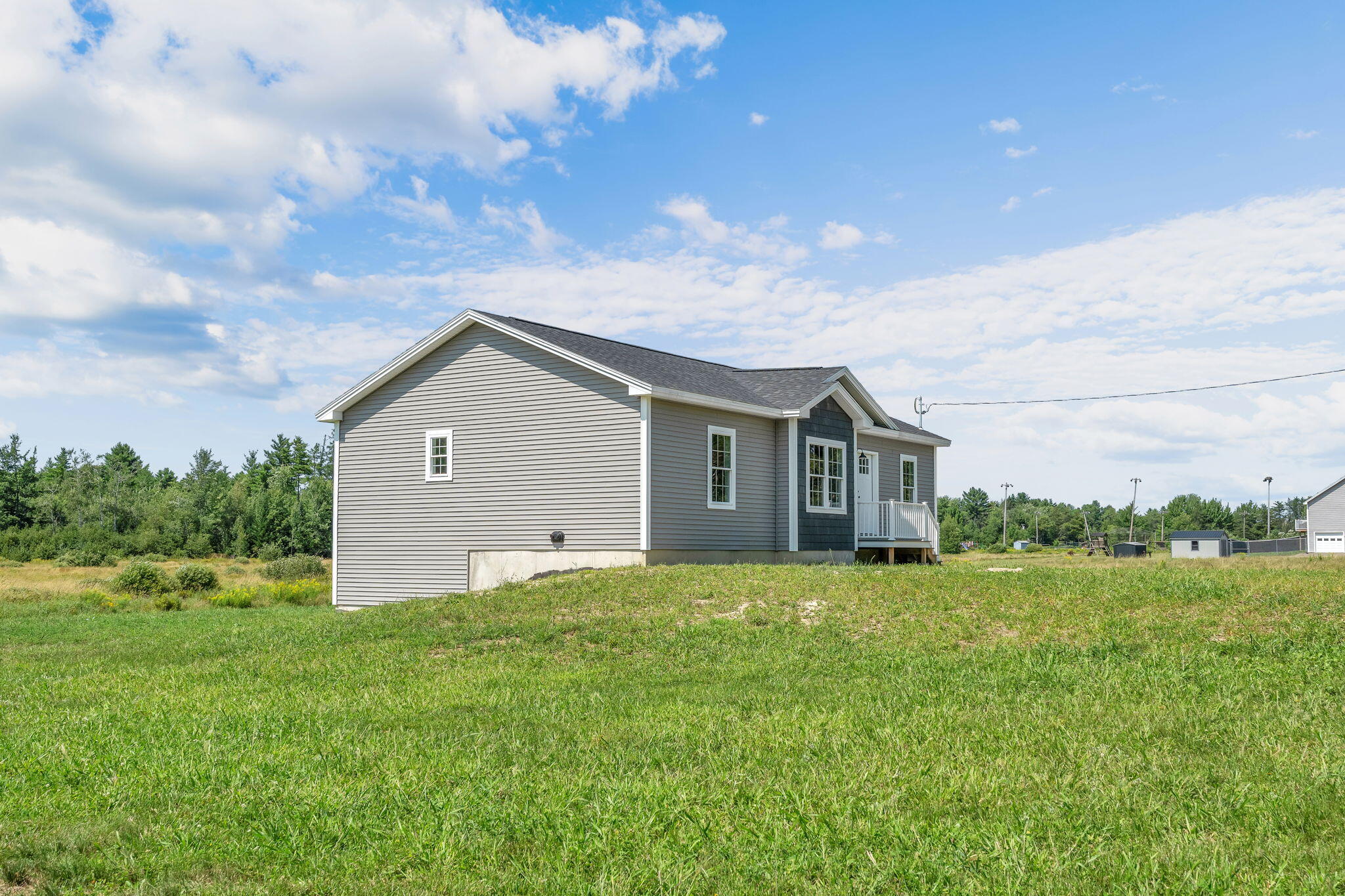 main property photo 47