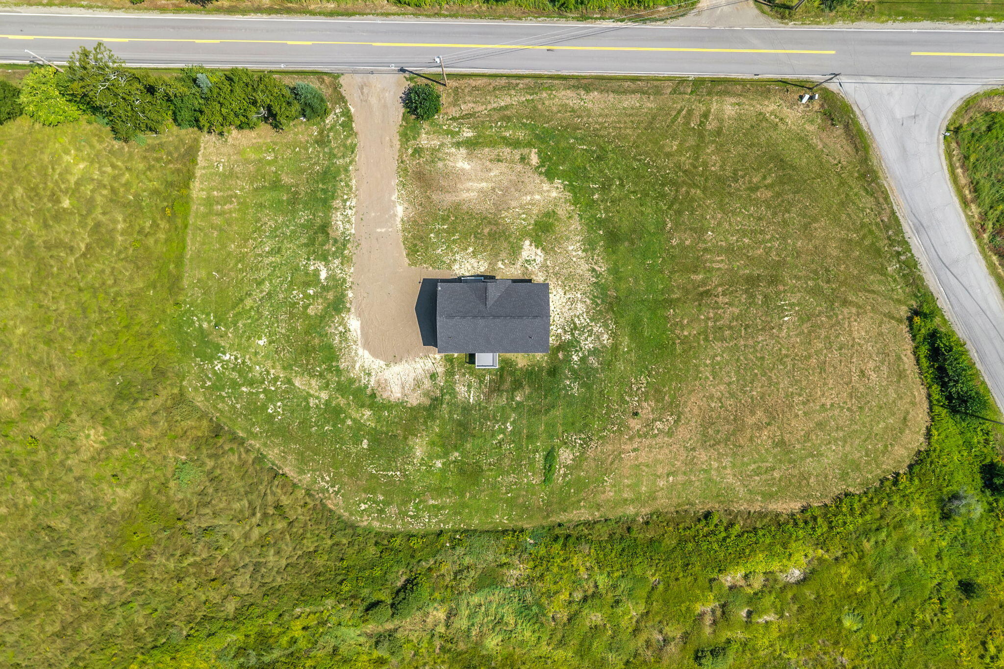 main property photo 60