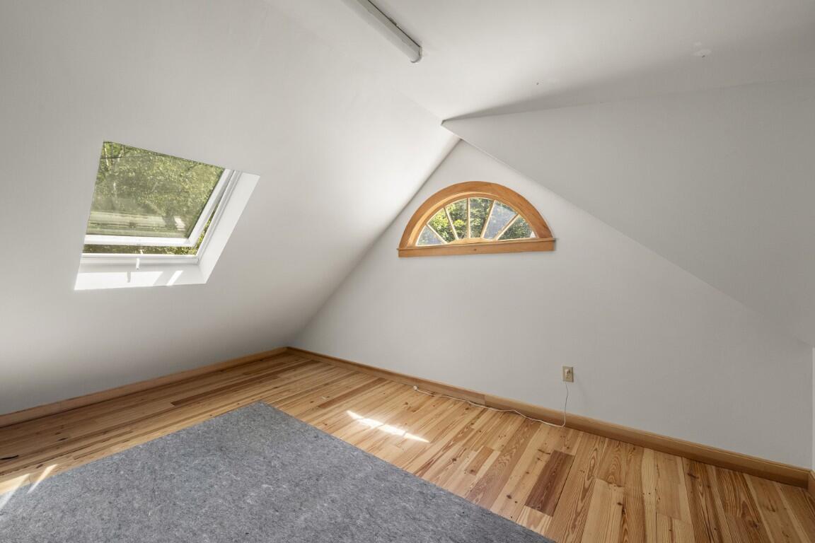 main property photo 74