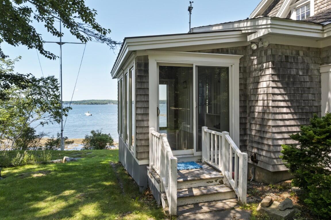 main property photo 77