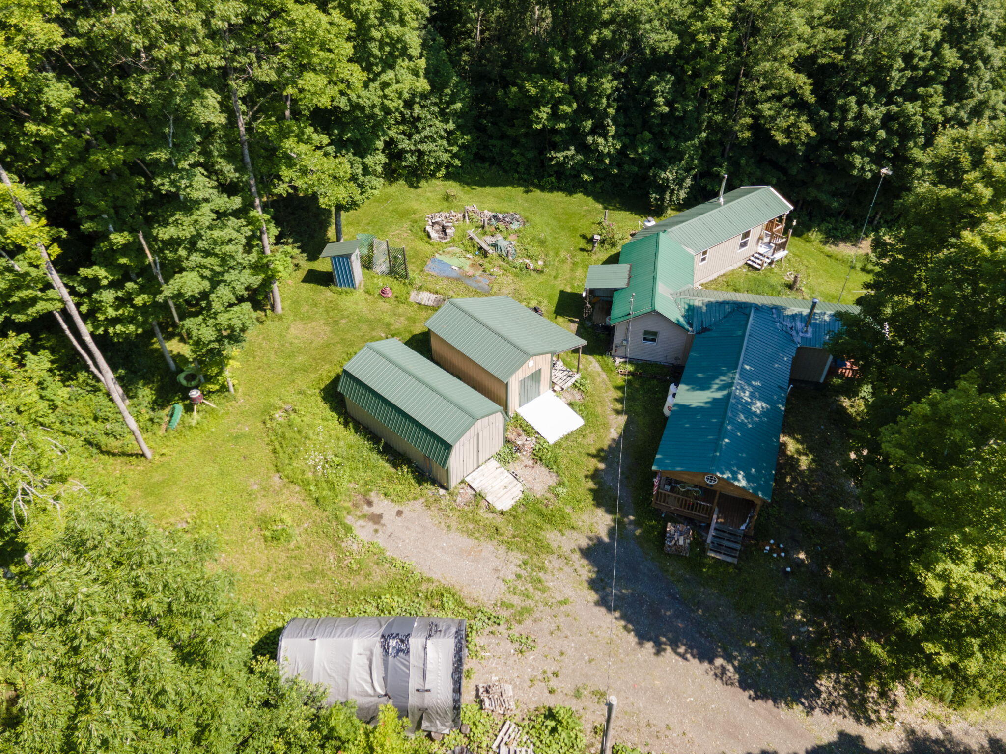 main property photo 36