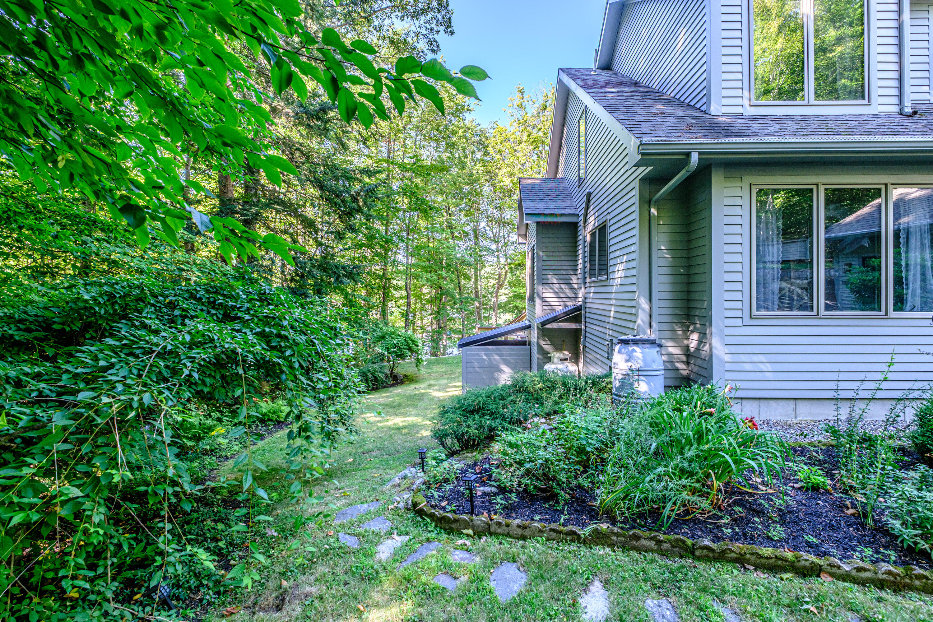 main property photo 68