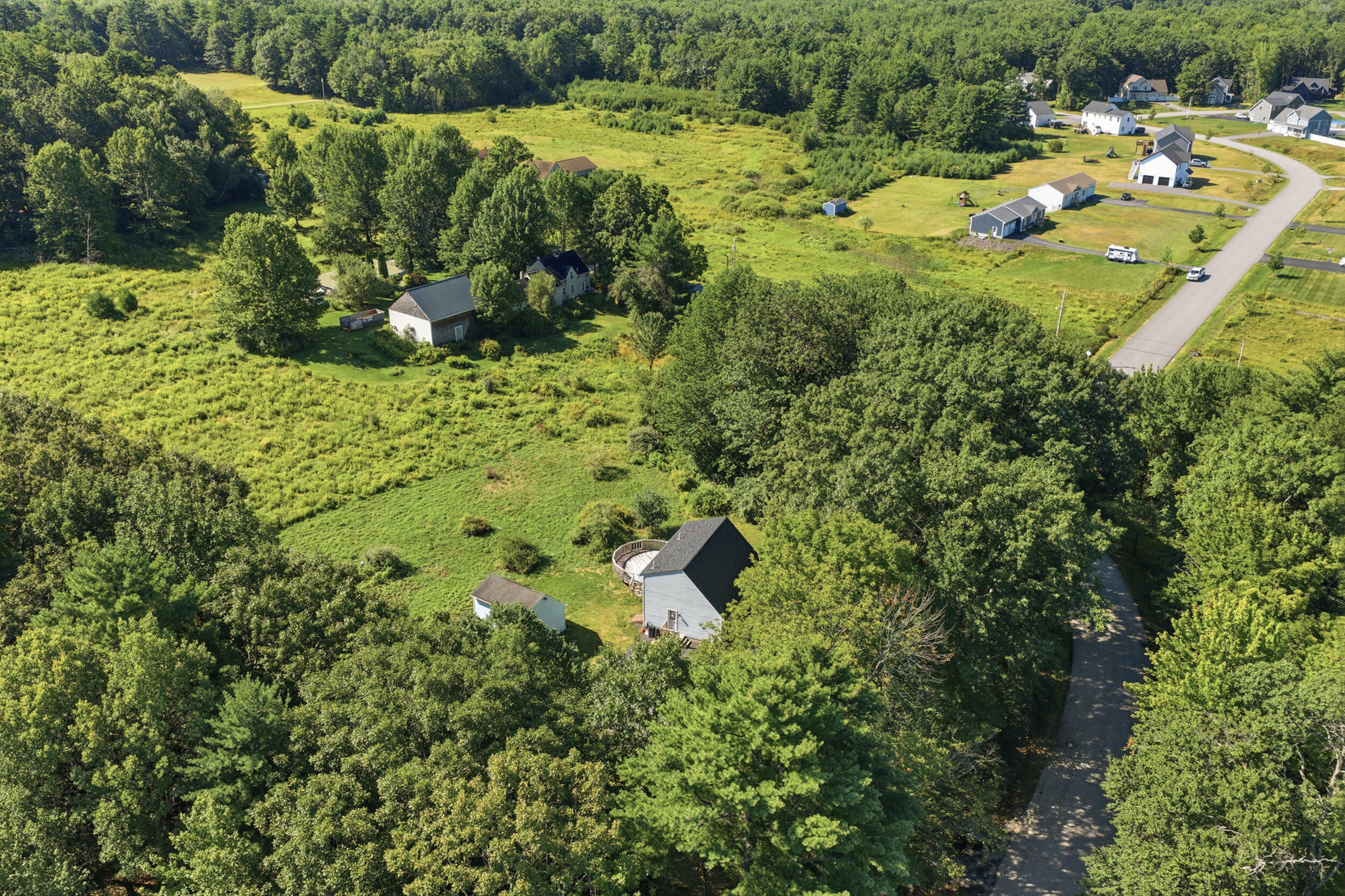 main property photo 39