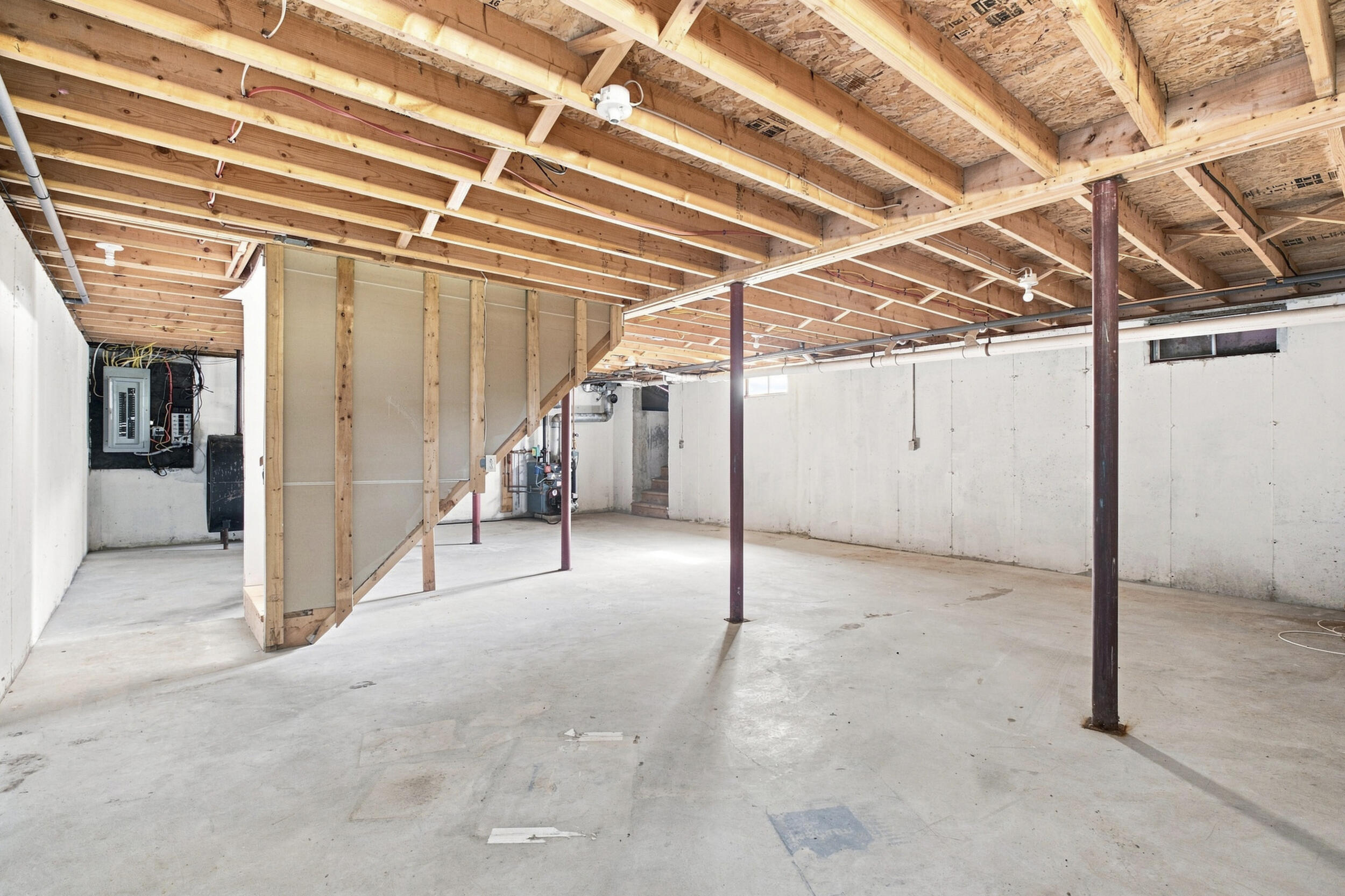 main property photo 49
