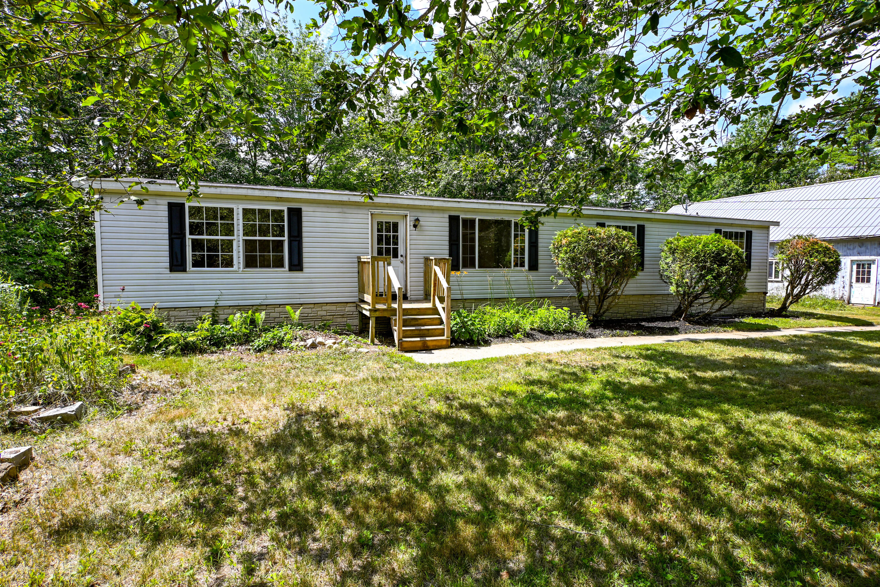 main property photo 54