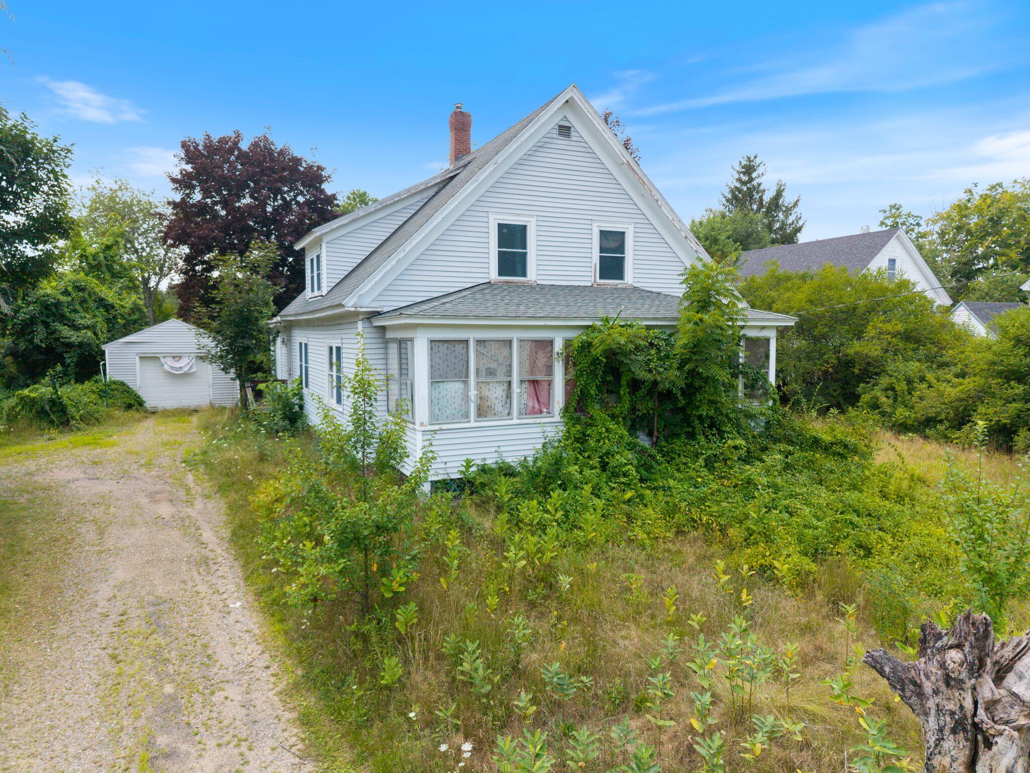 main property photo 3