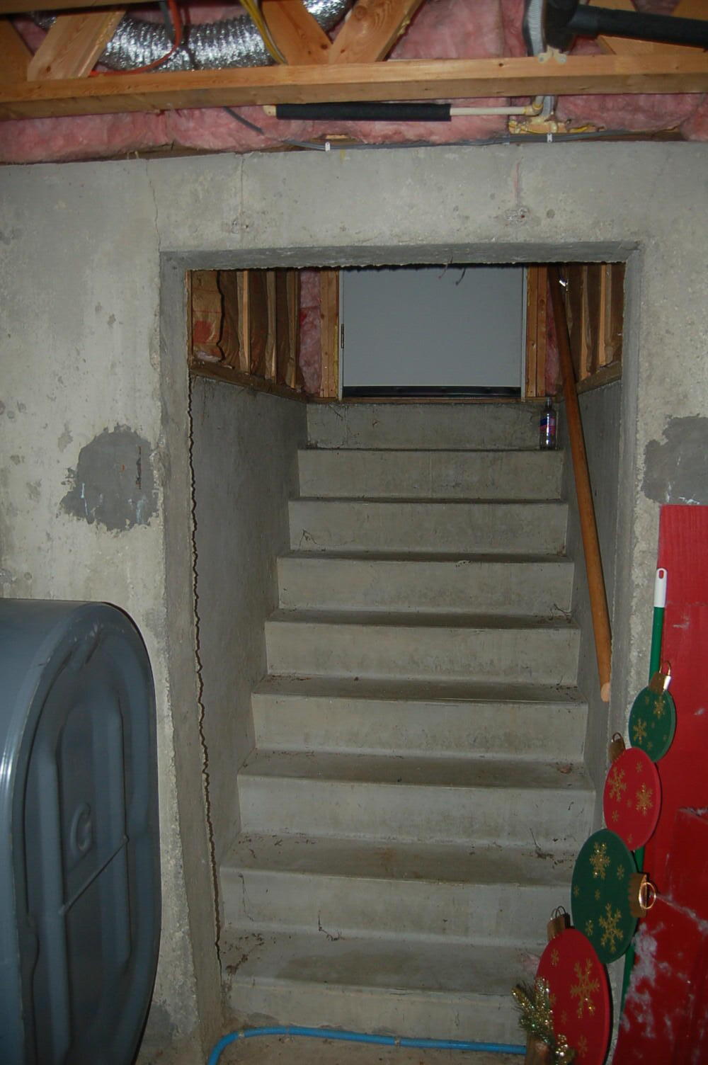 main property photo 30