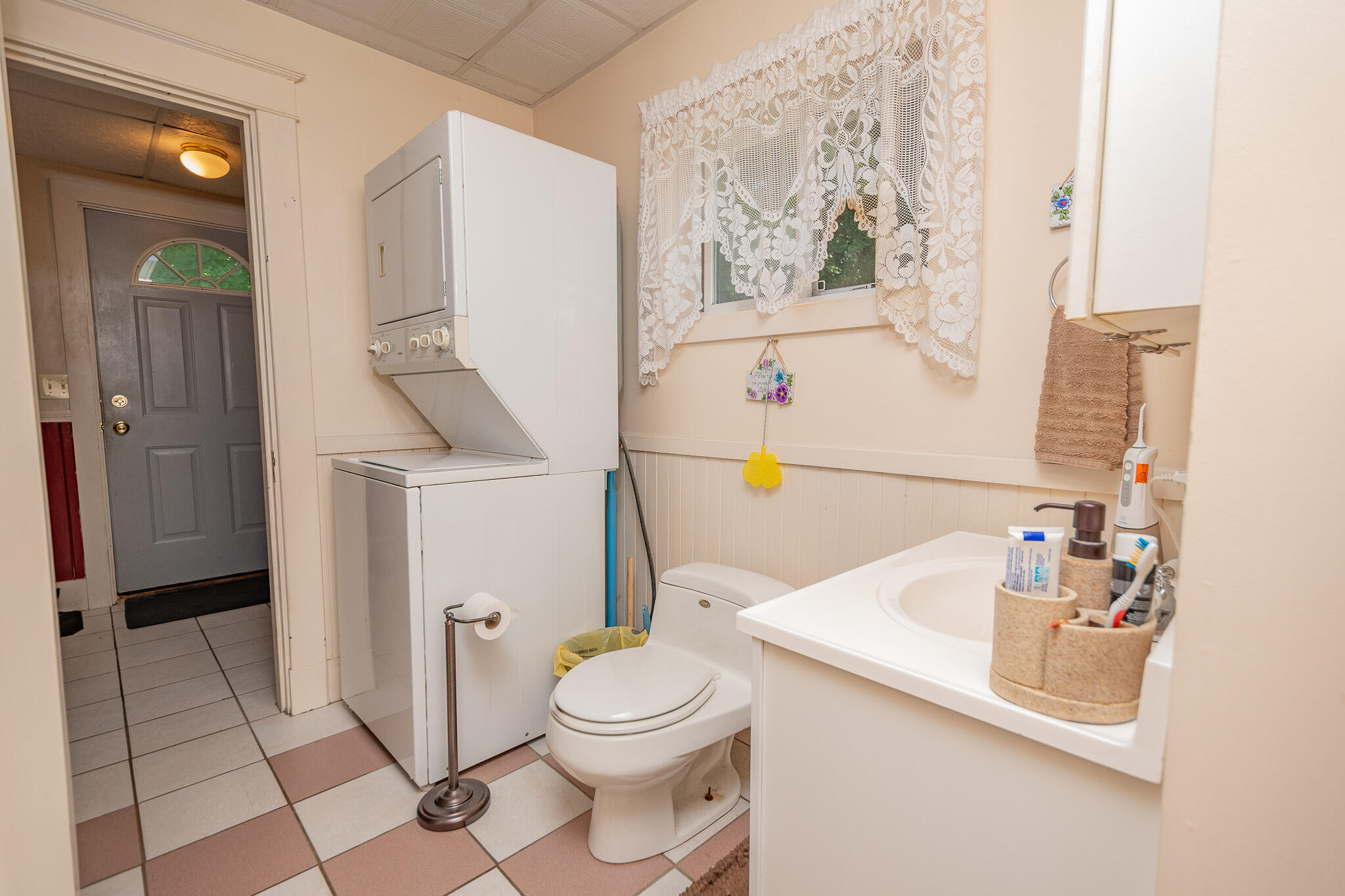main property photo 57
