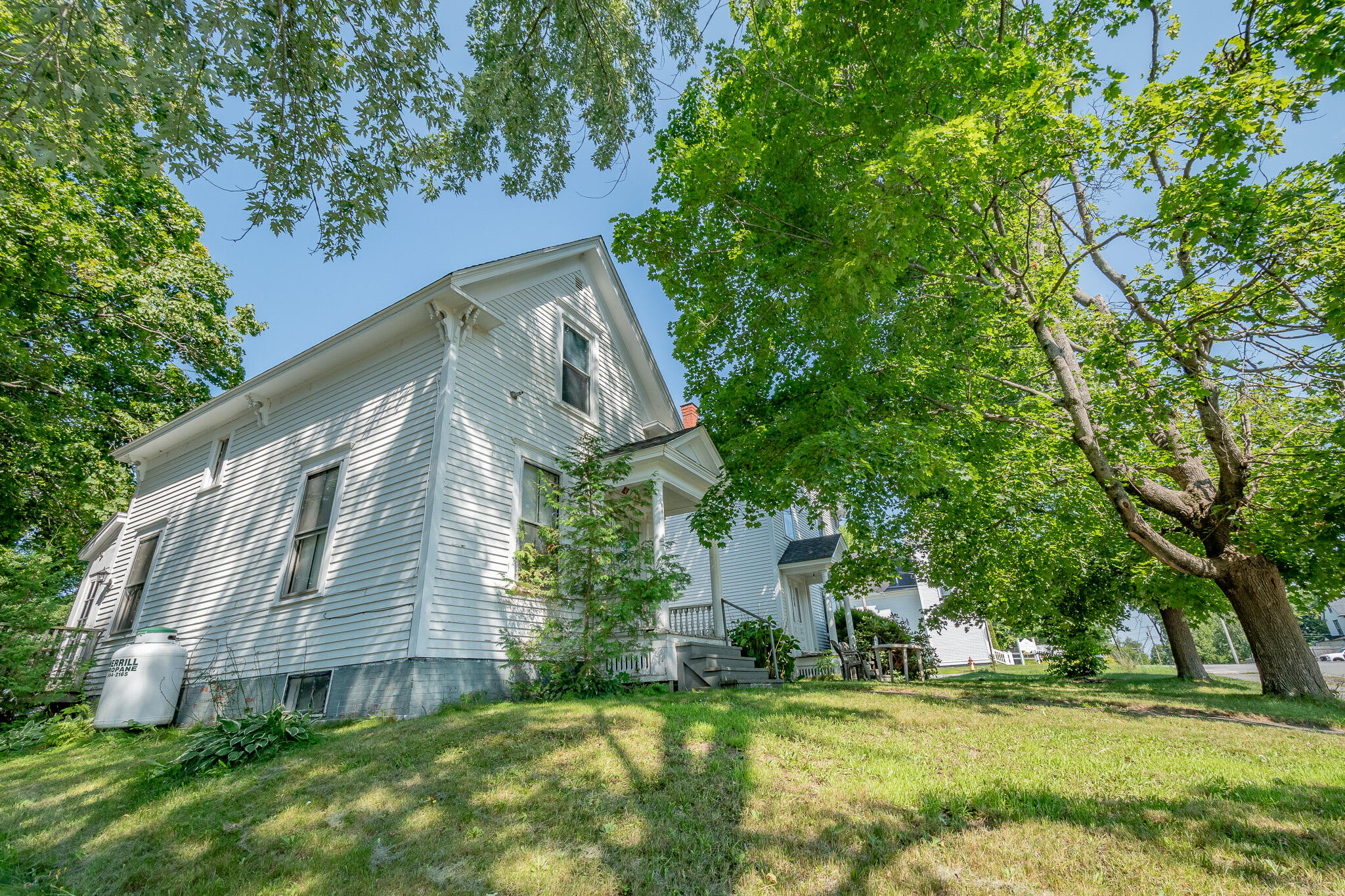 main property photo 76
