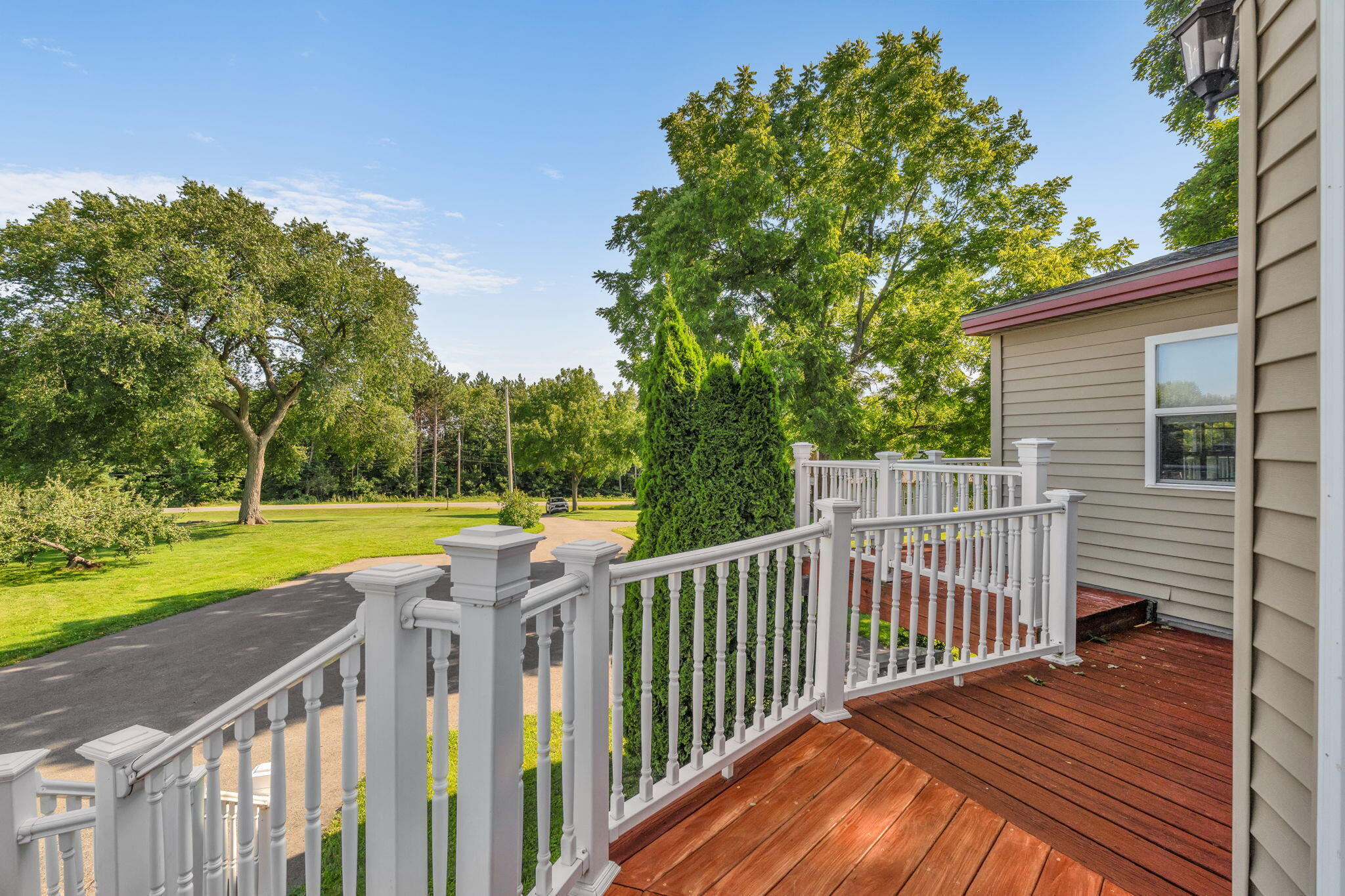 main property photo 59