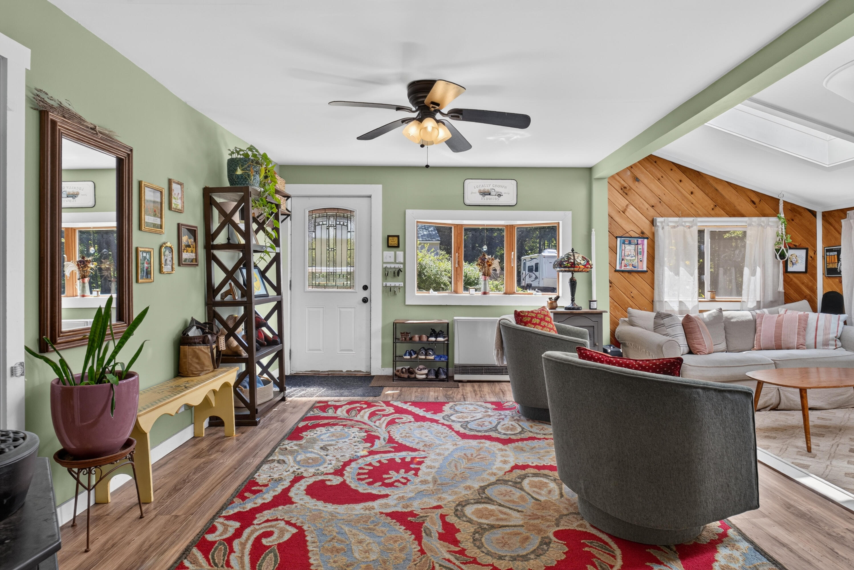 main property photo 12