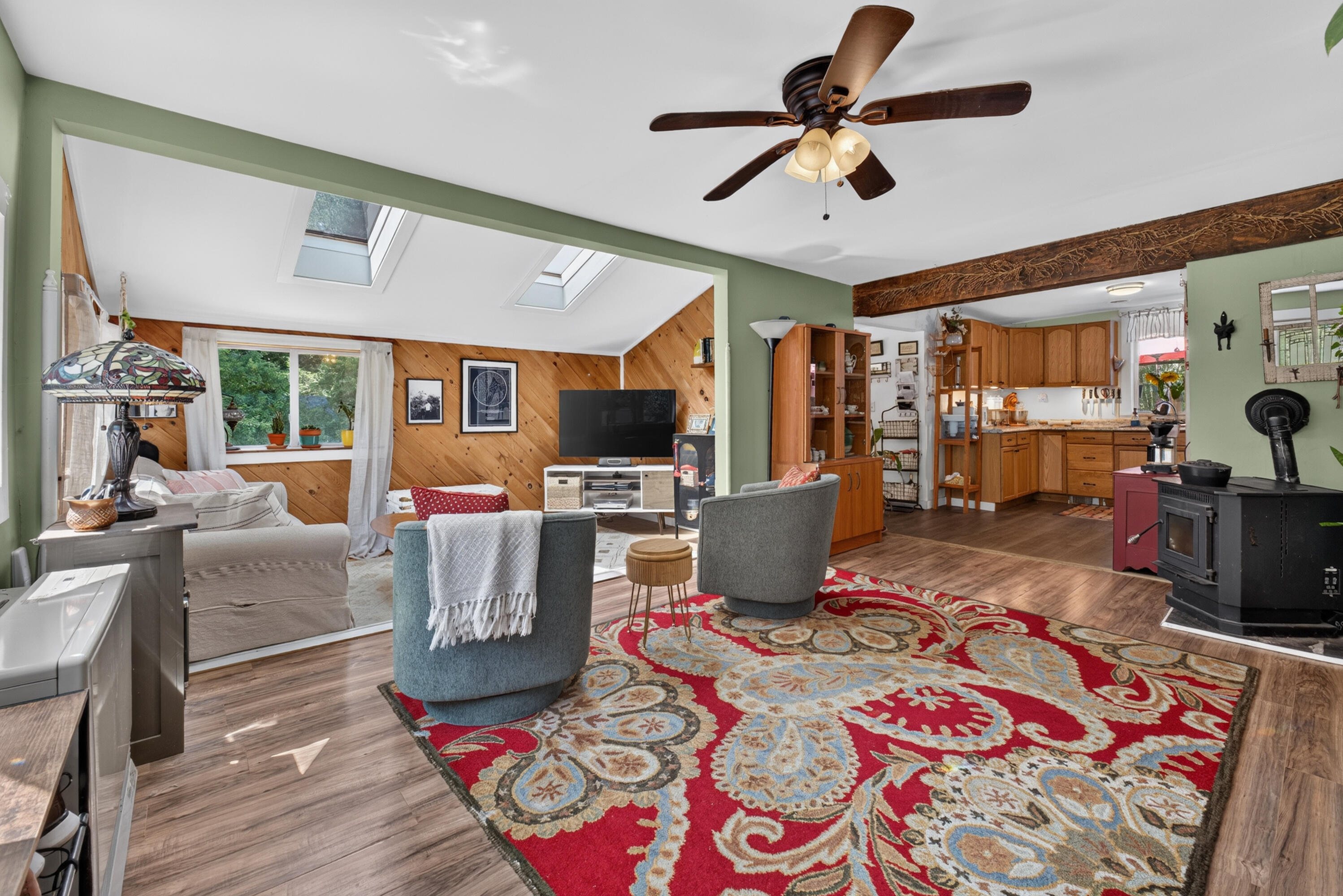 main property photo 14