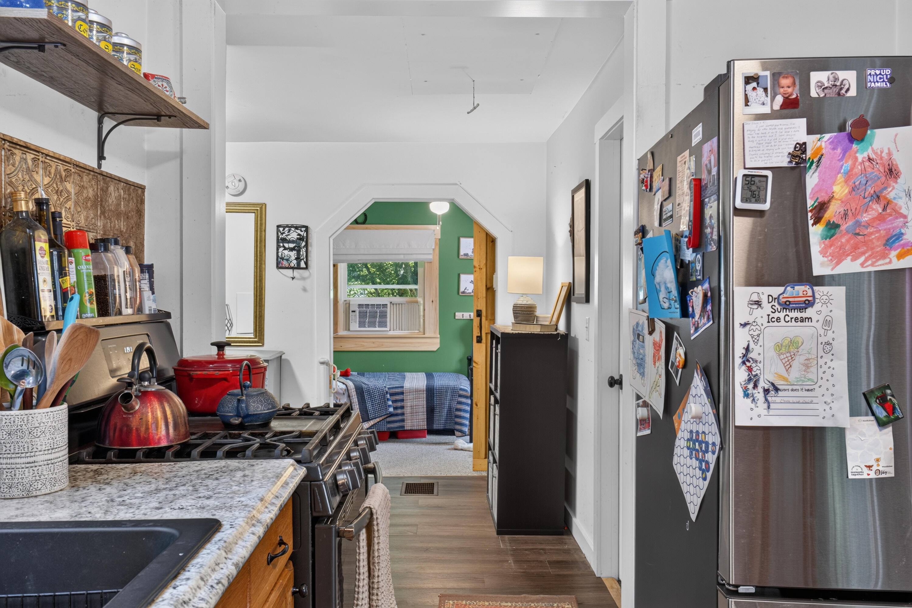main property photo 6