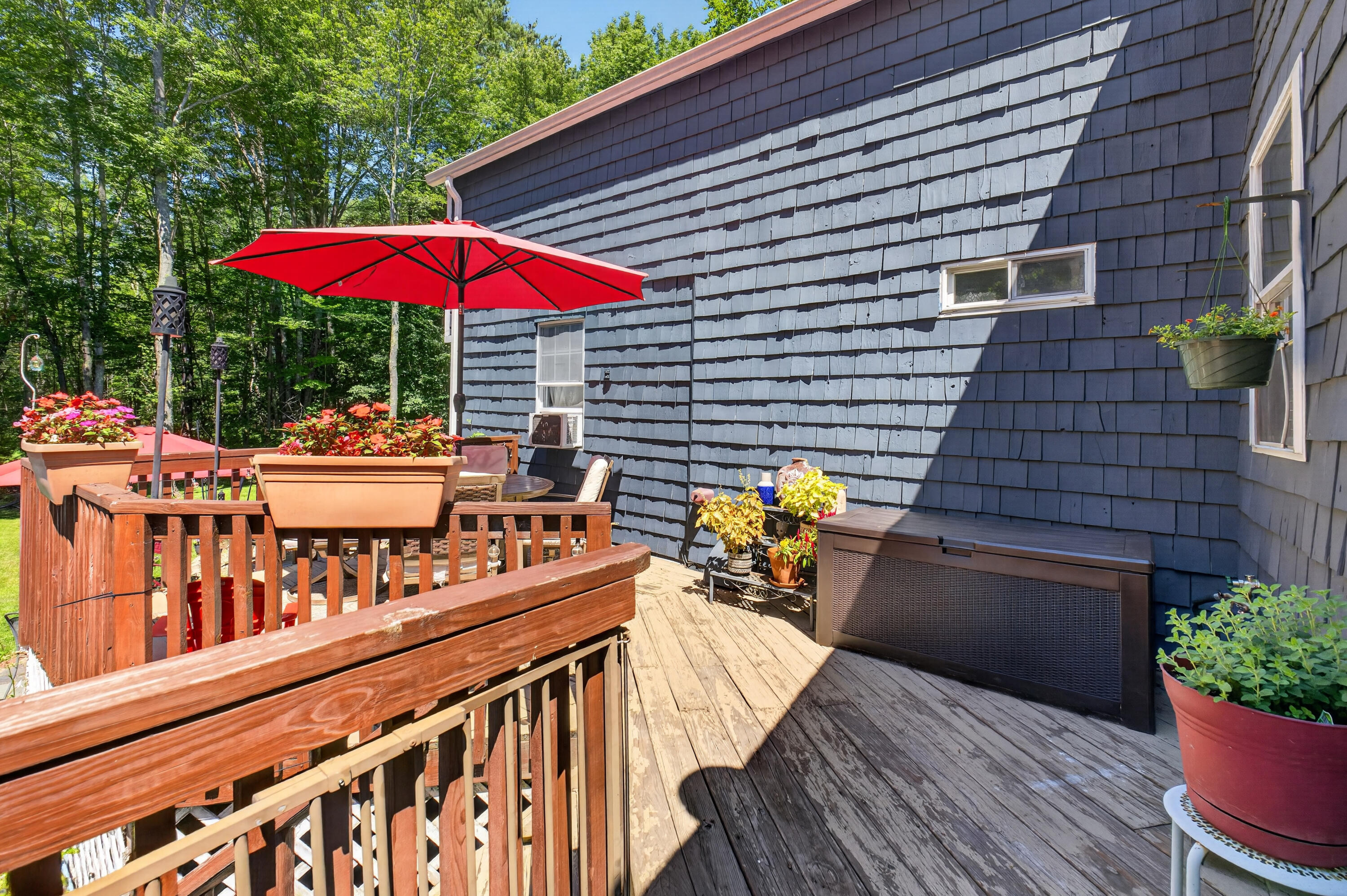 main property photo 78