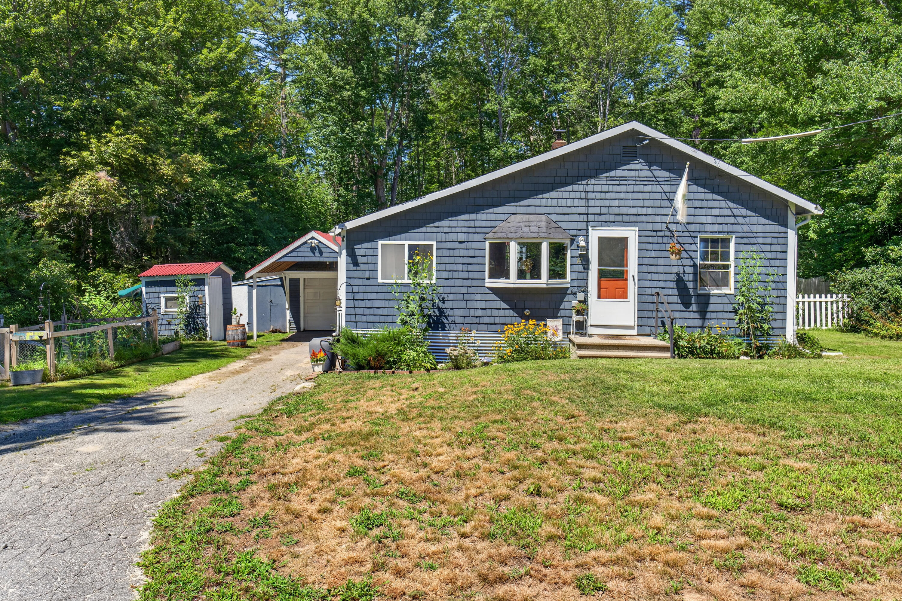 main property photo 94