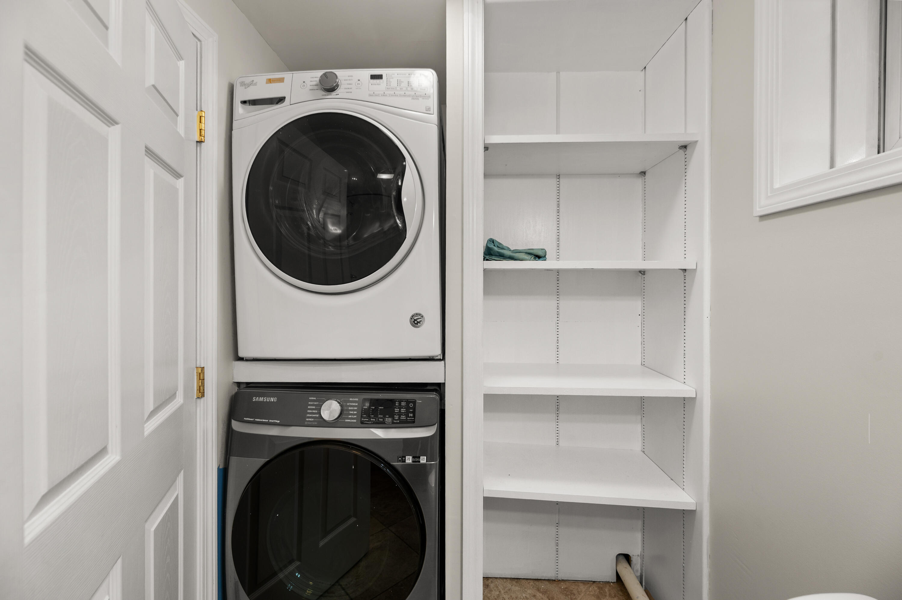 main property photo 77