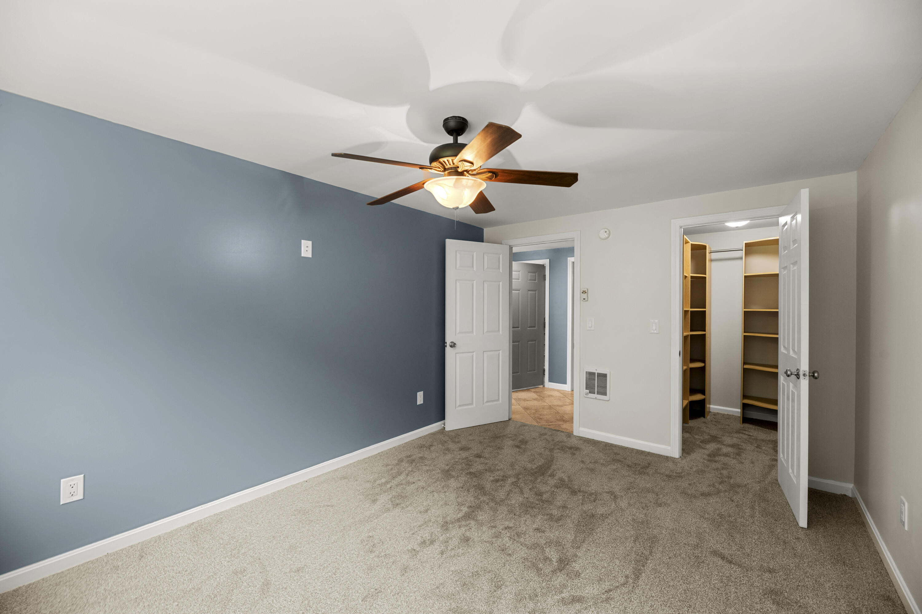 main property photo 81