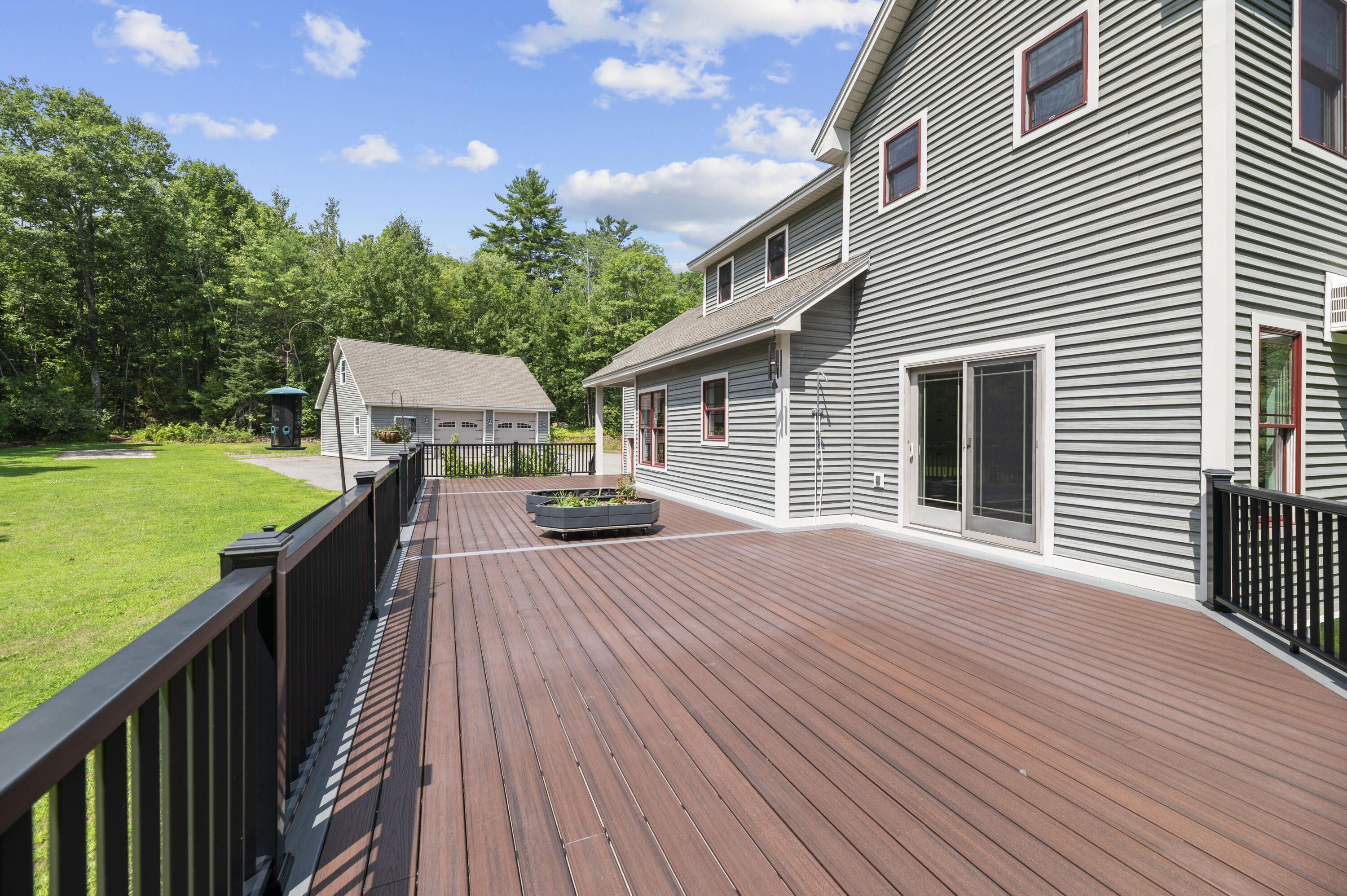 main property photo 99