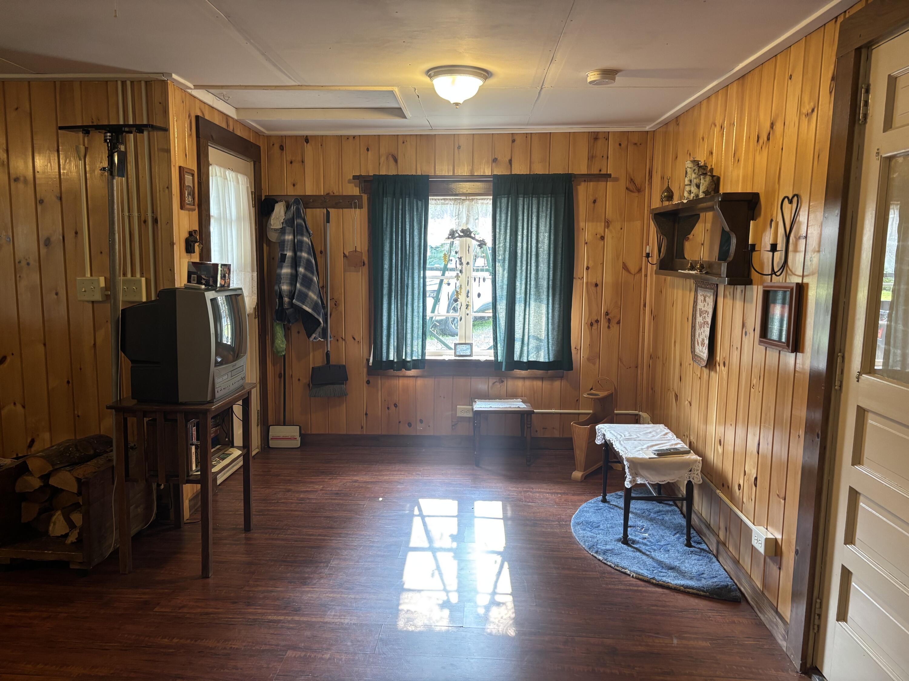 main property photo 89