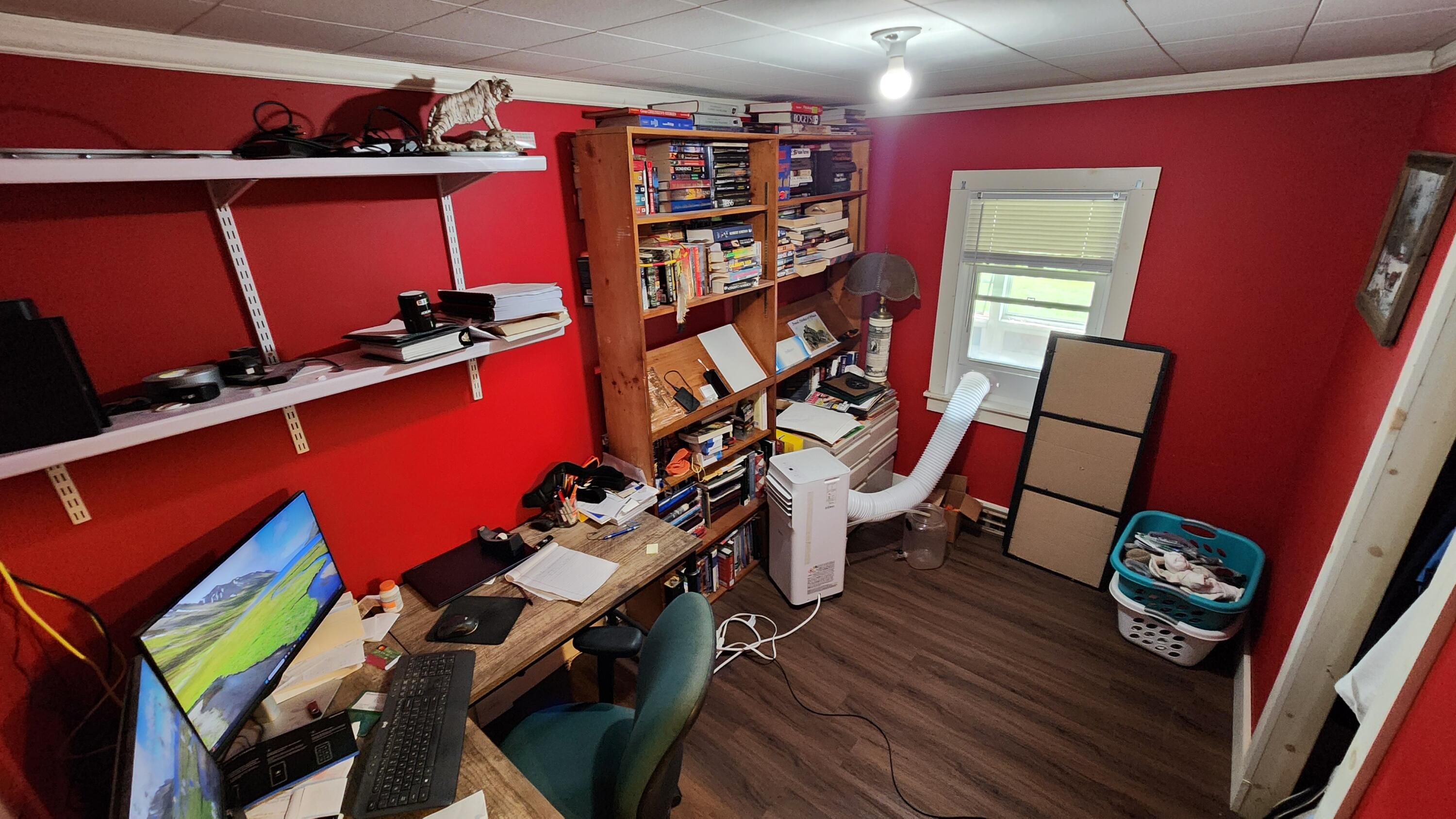 main property photo 17