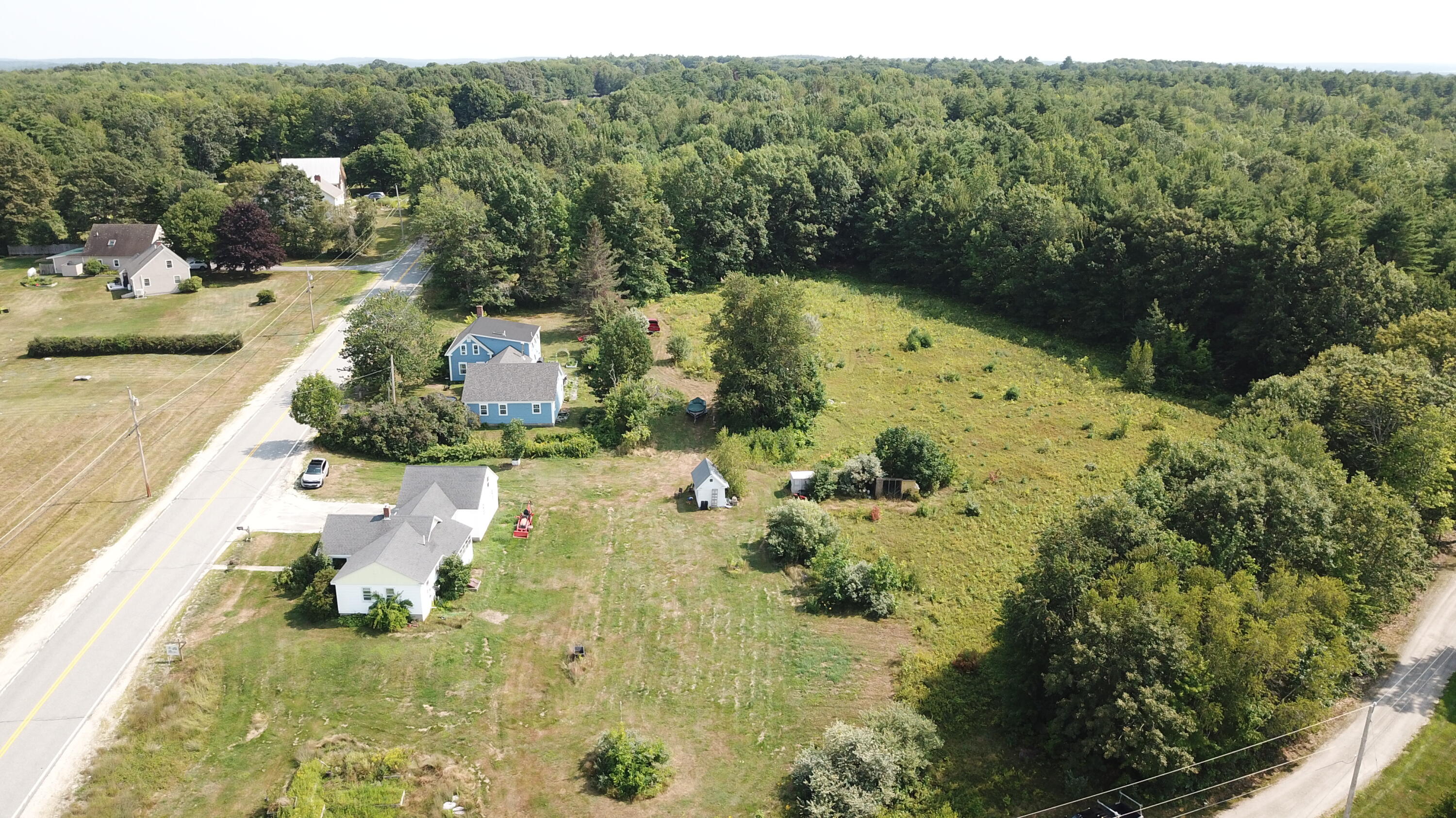 main property photo 31