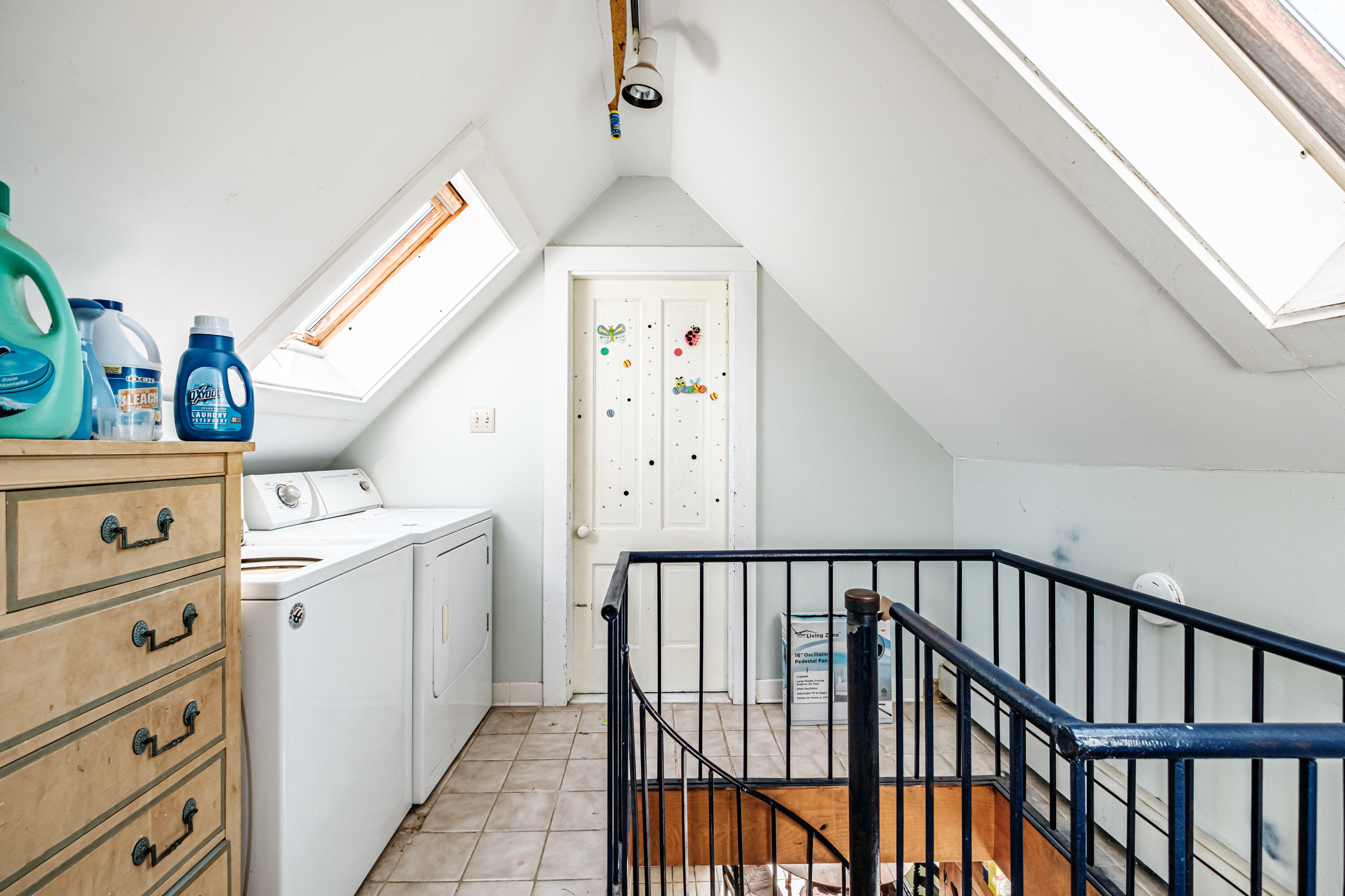 main property photo 32