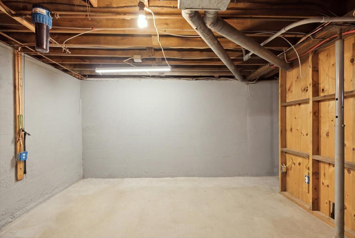 main property photo 63