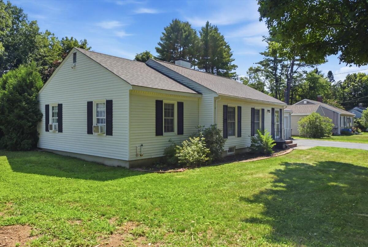 main property photo 70