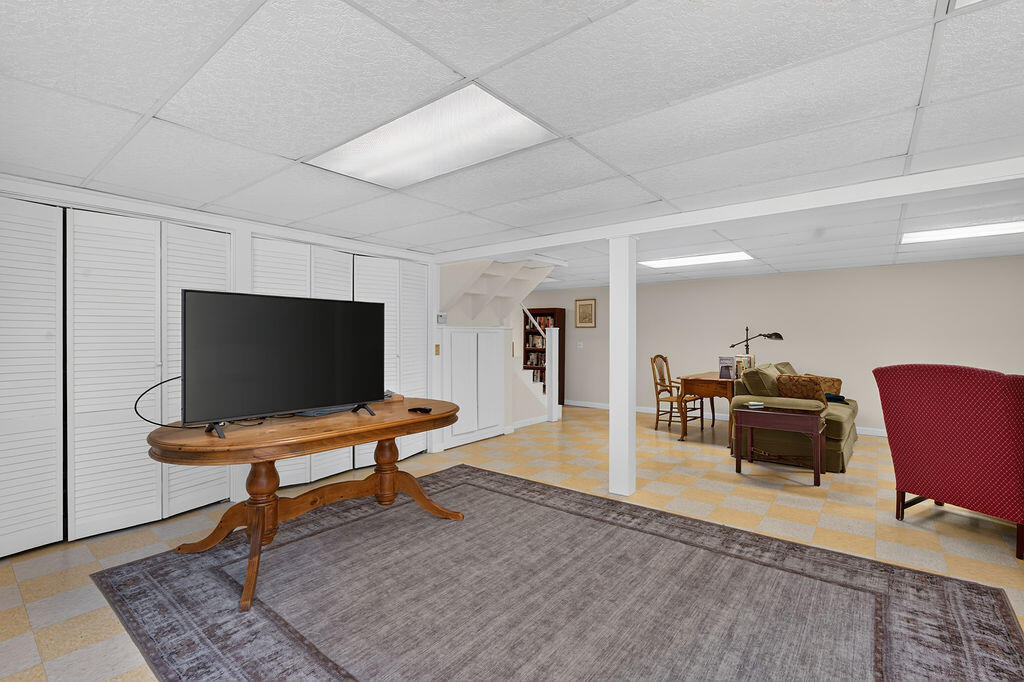 main property photo 64