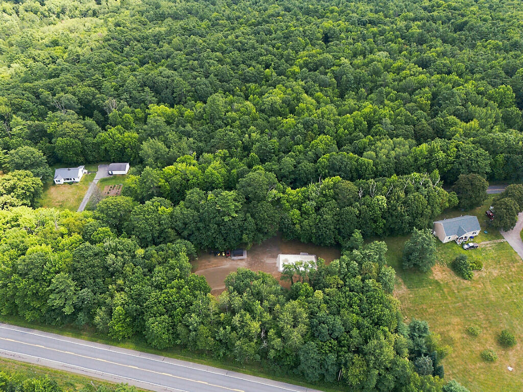 main property photo 39