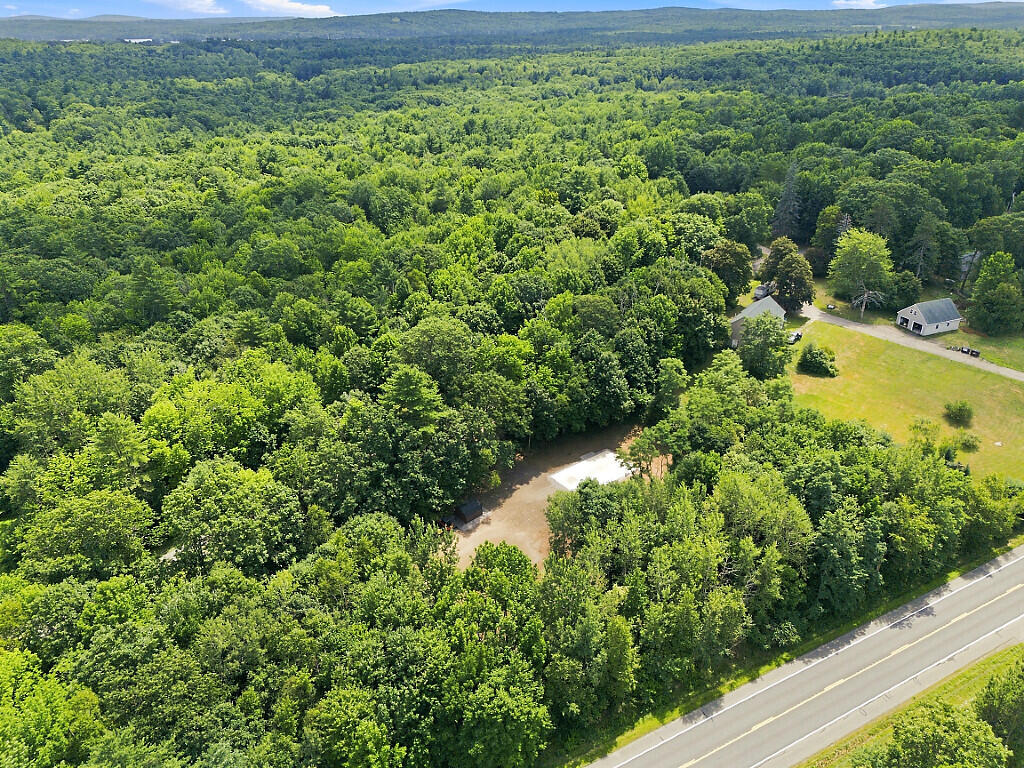 main property photo 50