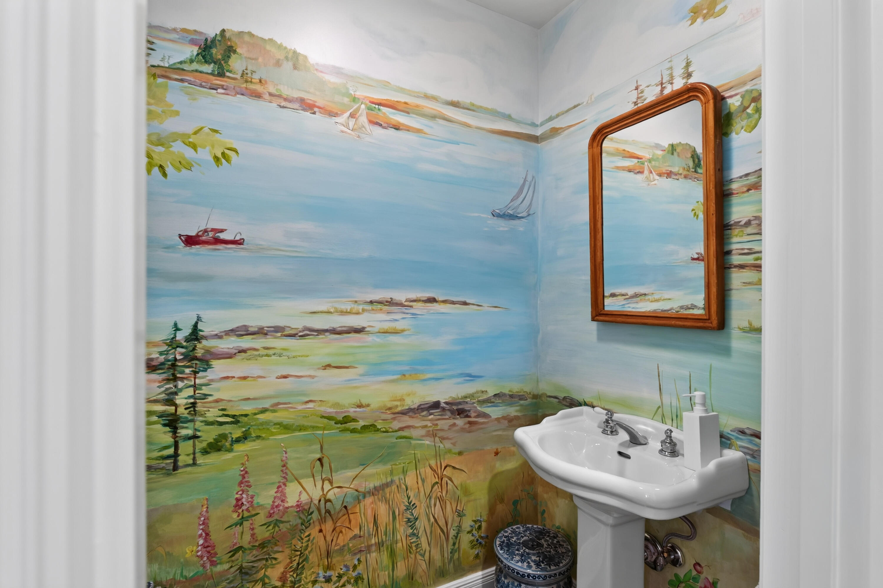 main property photo 15