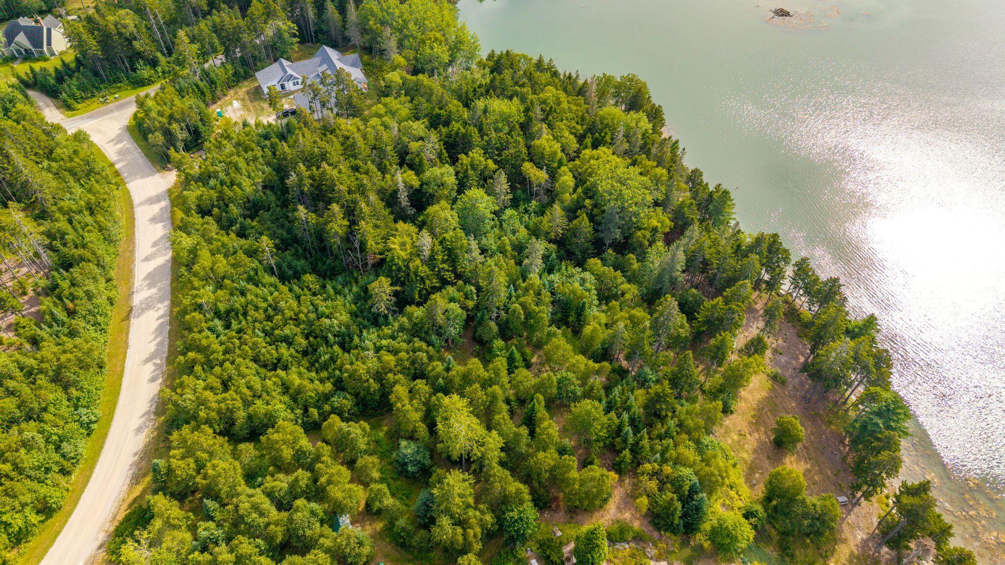 main property photo 16