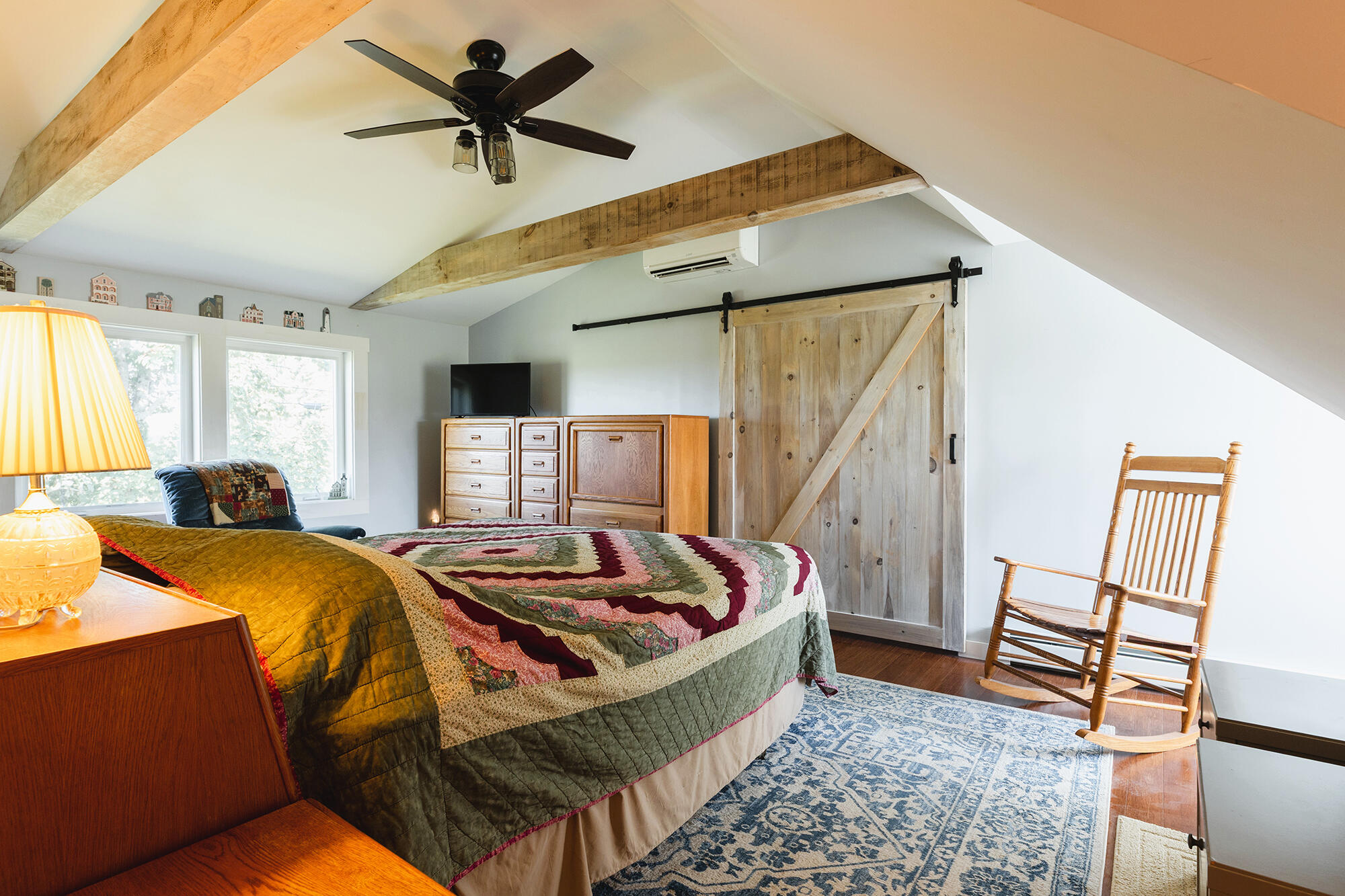 main property photo 23