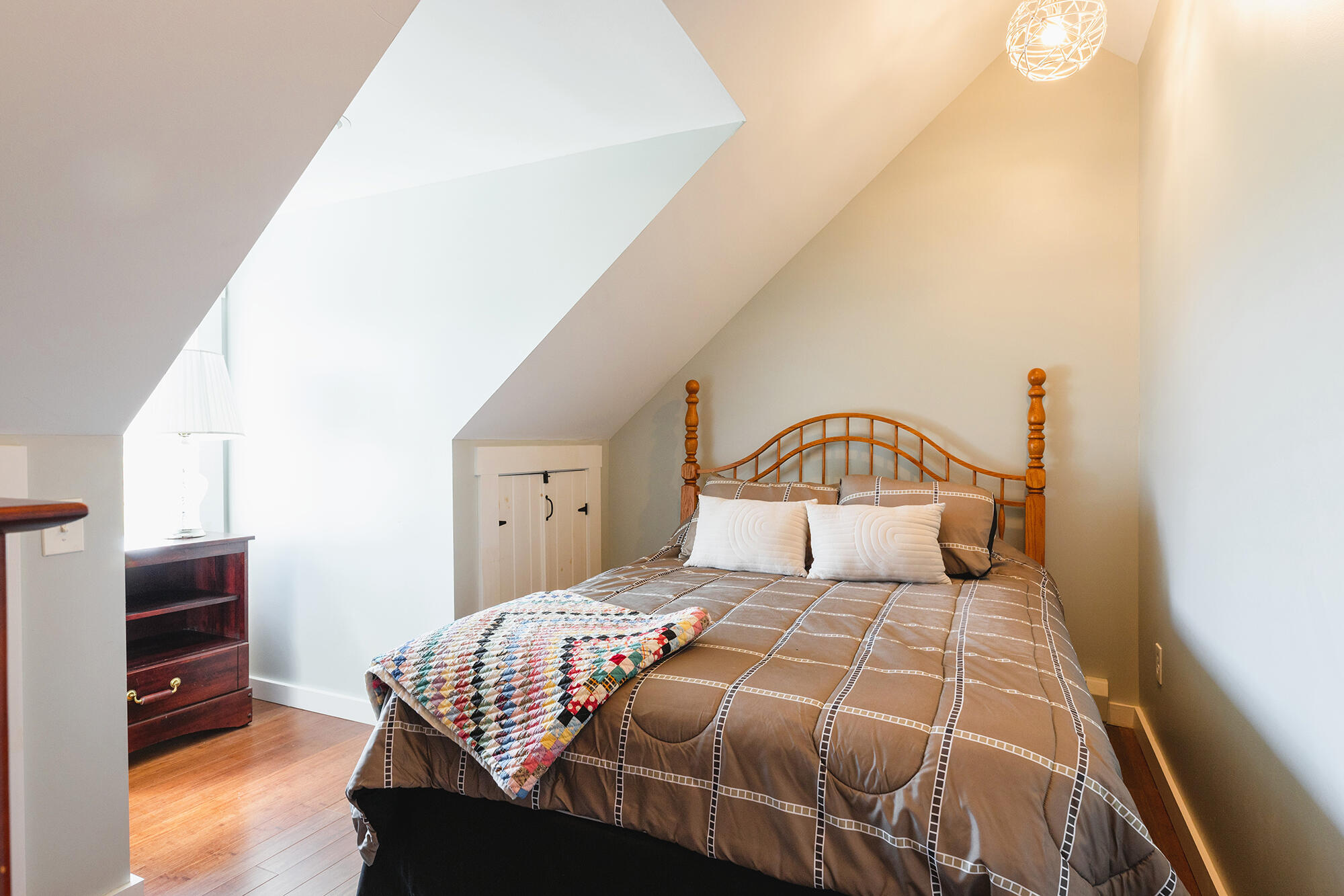 main property photo 27