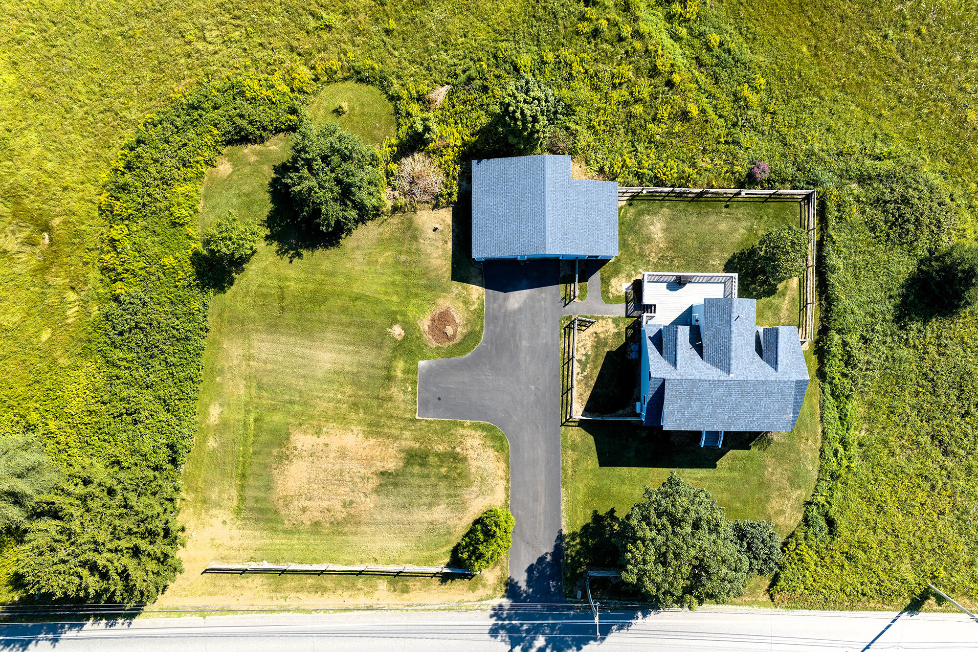 main property photo 44