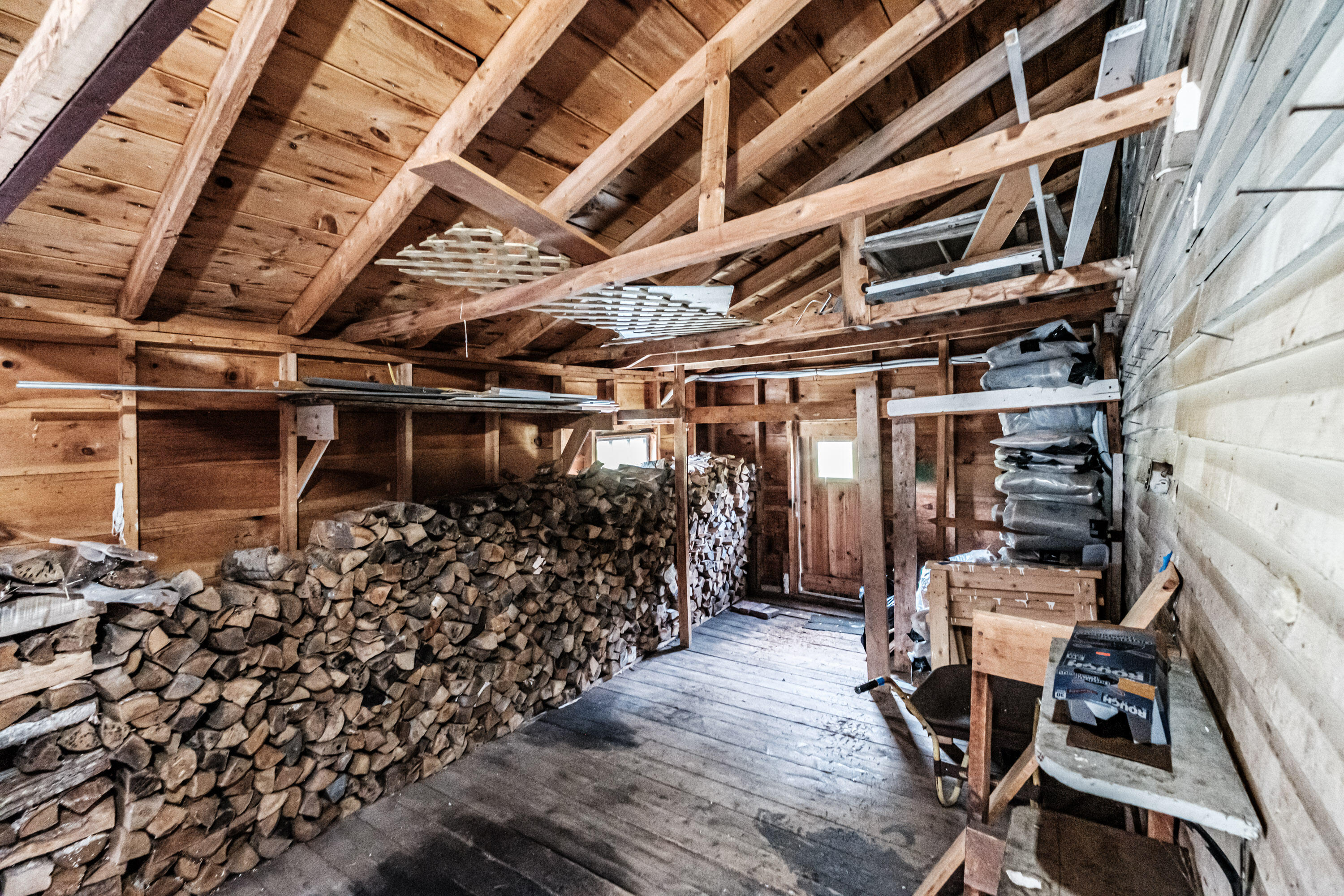main property photo 48