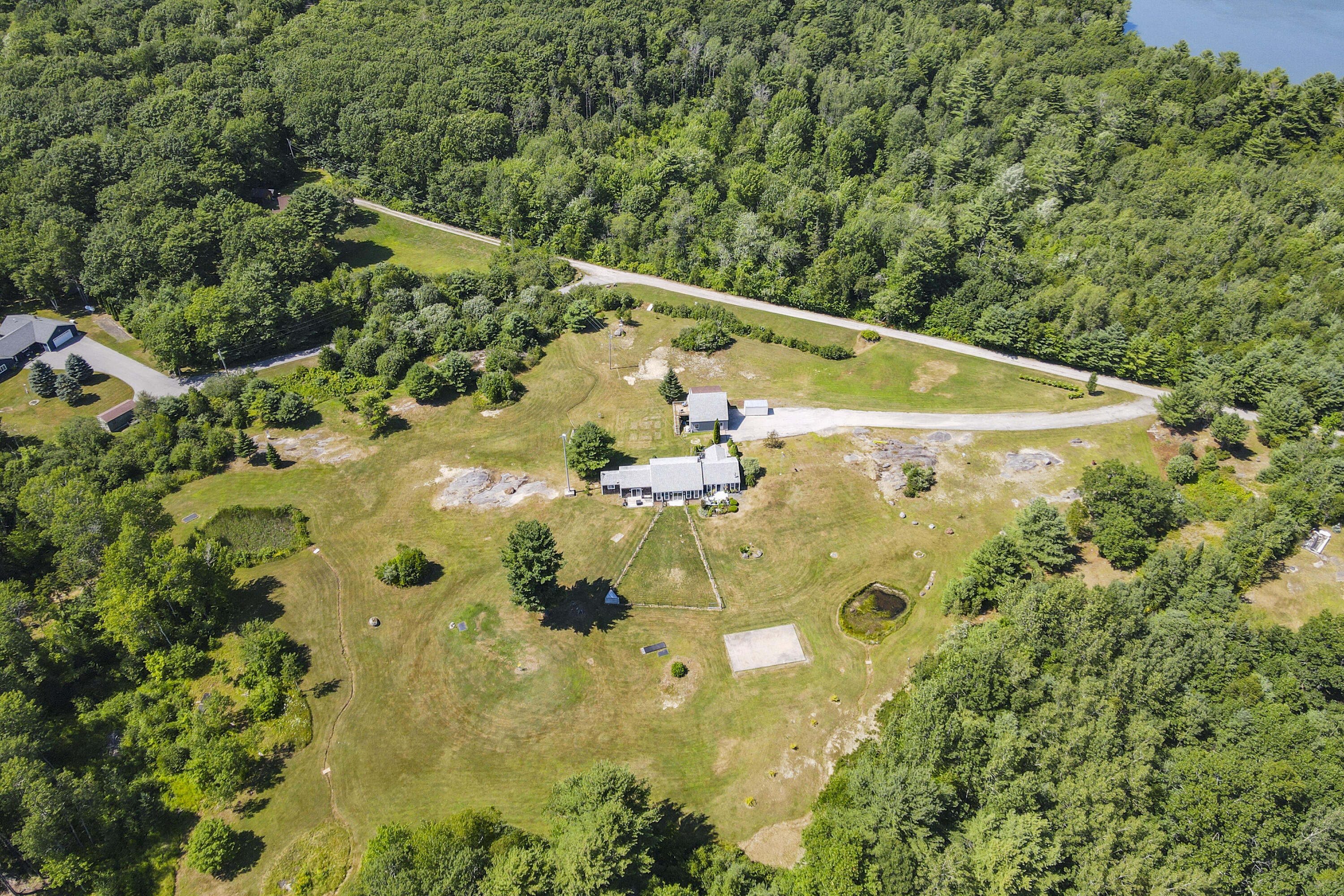 main property photo 50