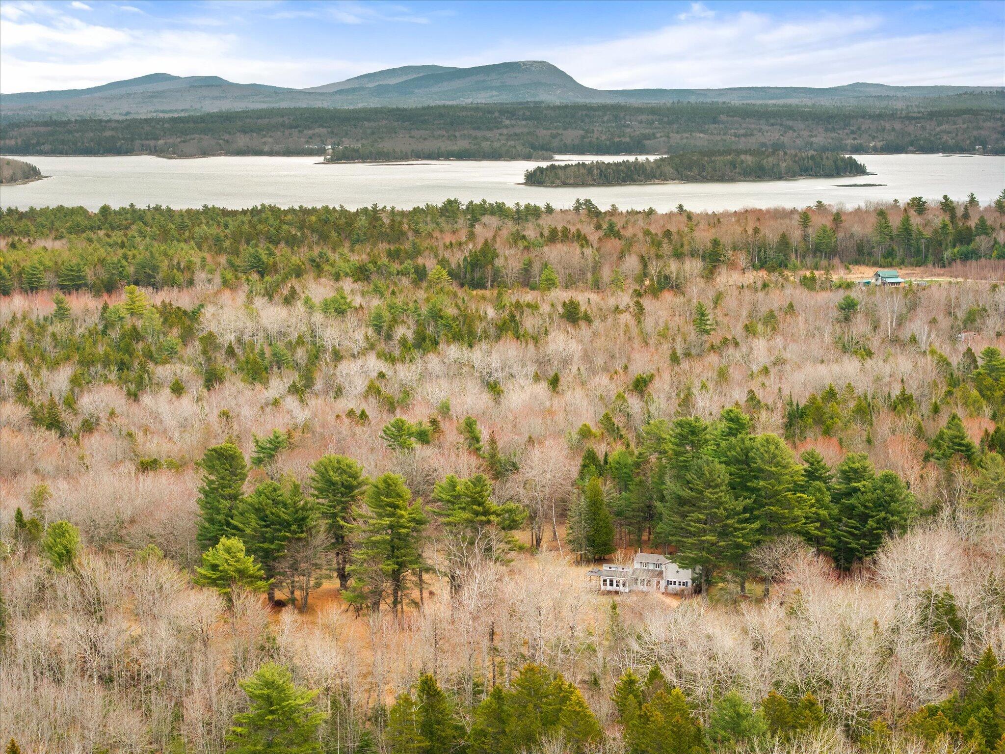 main property photo 50
