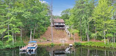 image of property with 3 Bed | 2 Bath | 2,098 Sqft