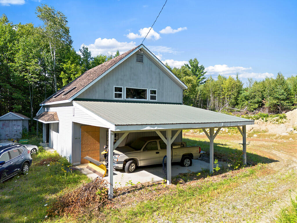 main property photo 6