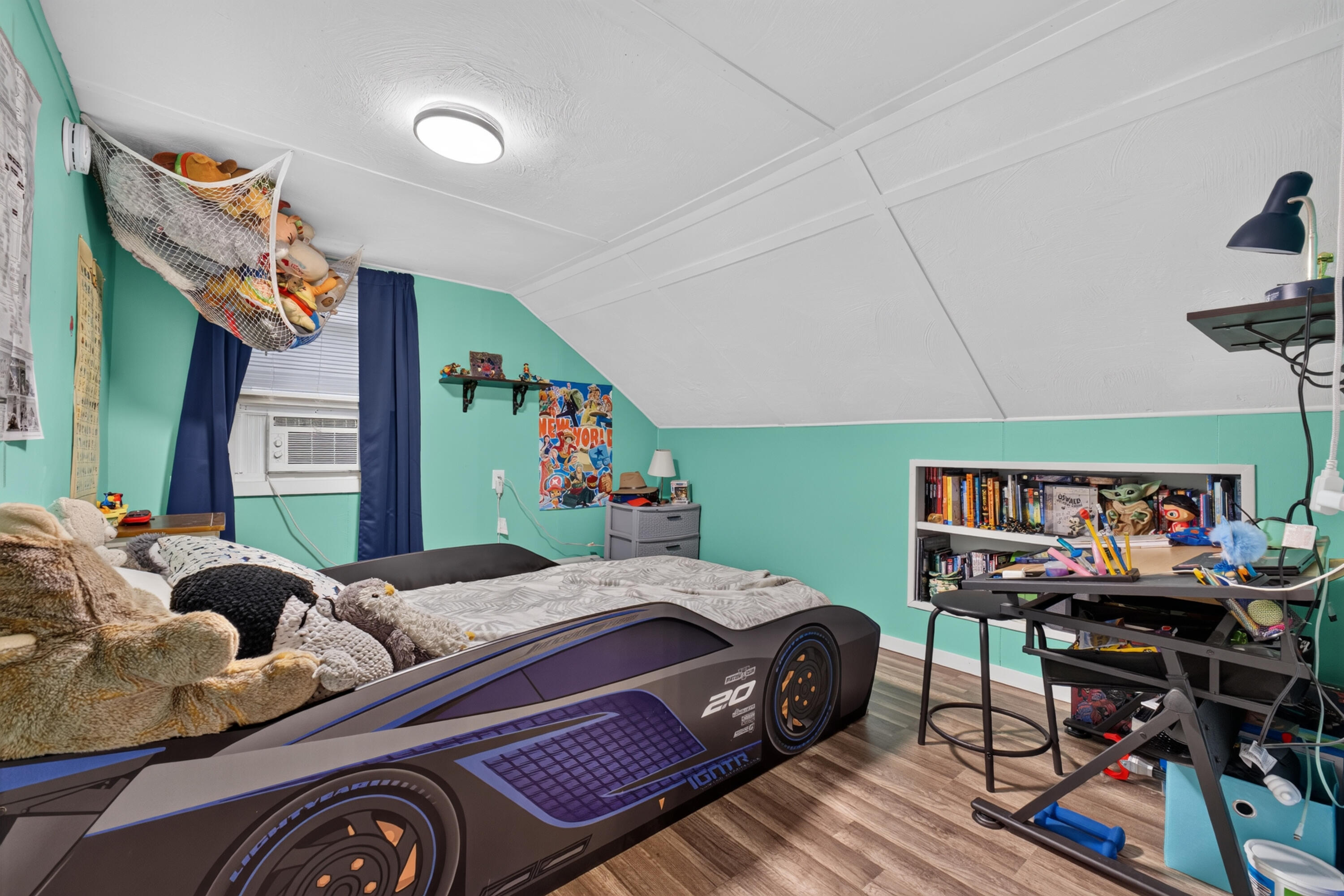 main property photo 35