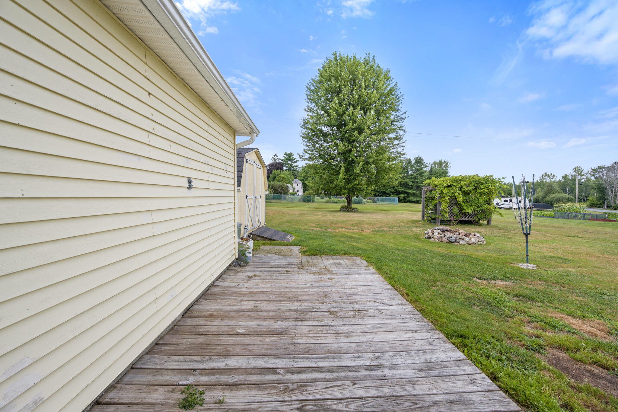 main property photo 25