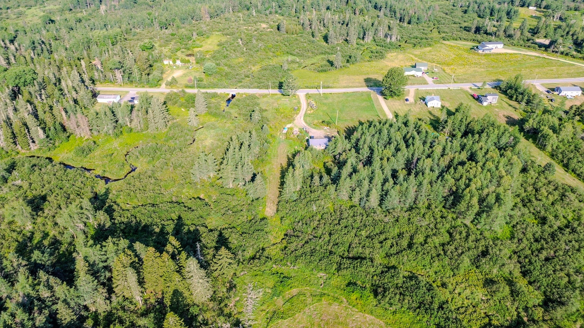 main property photo 16