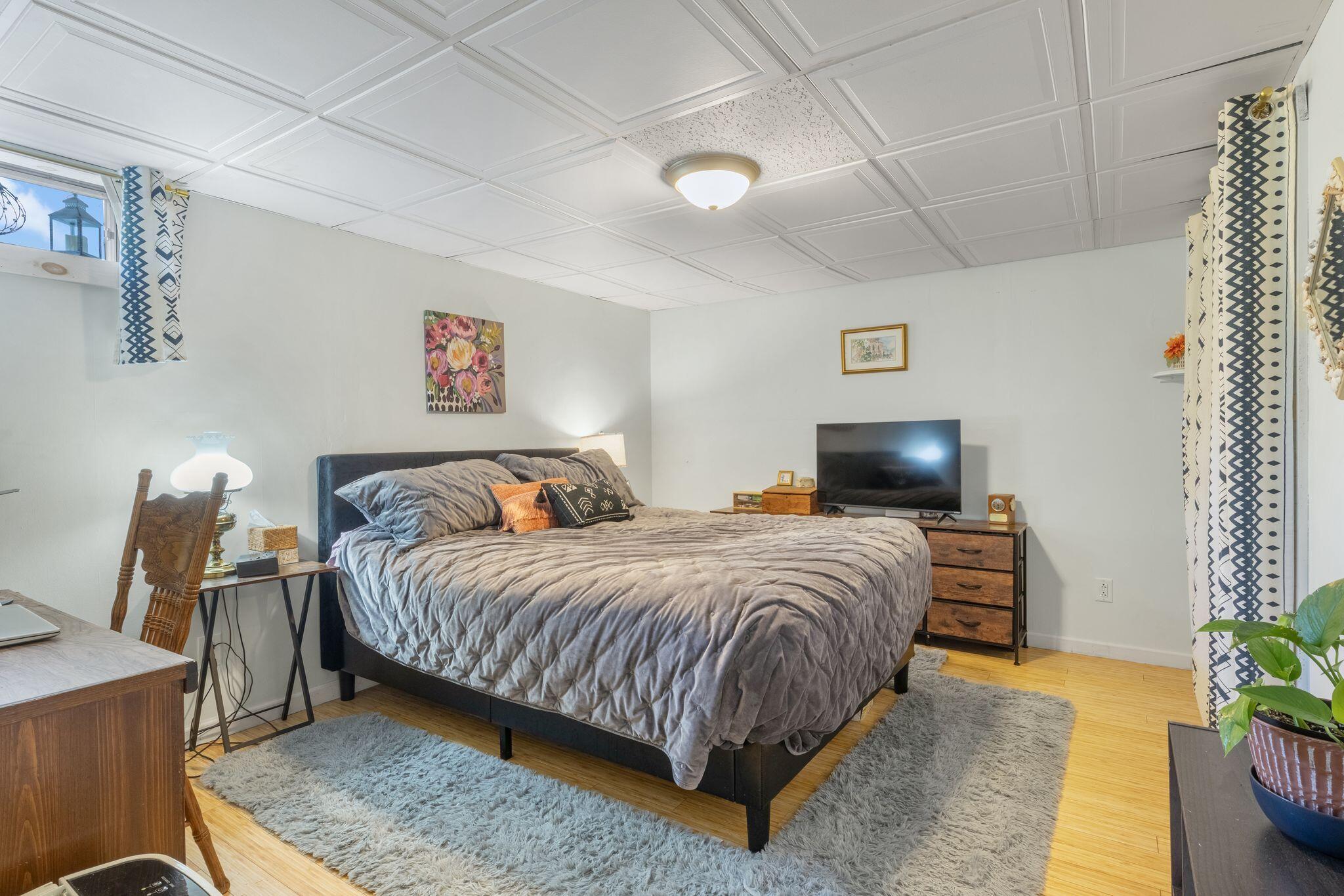 main property photo 50