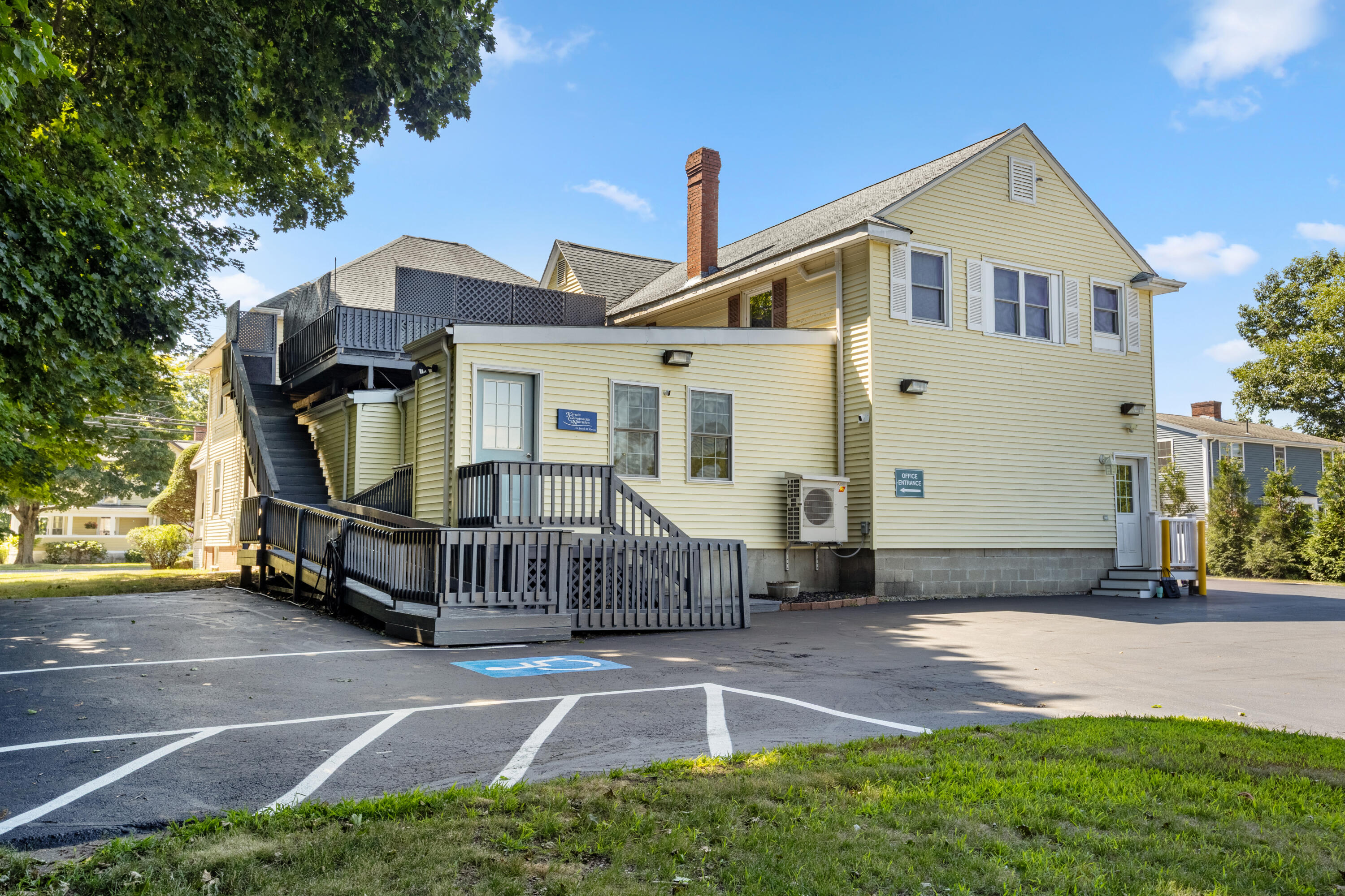 main property photo 3